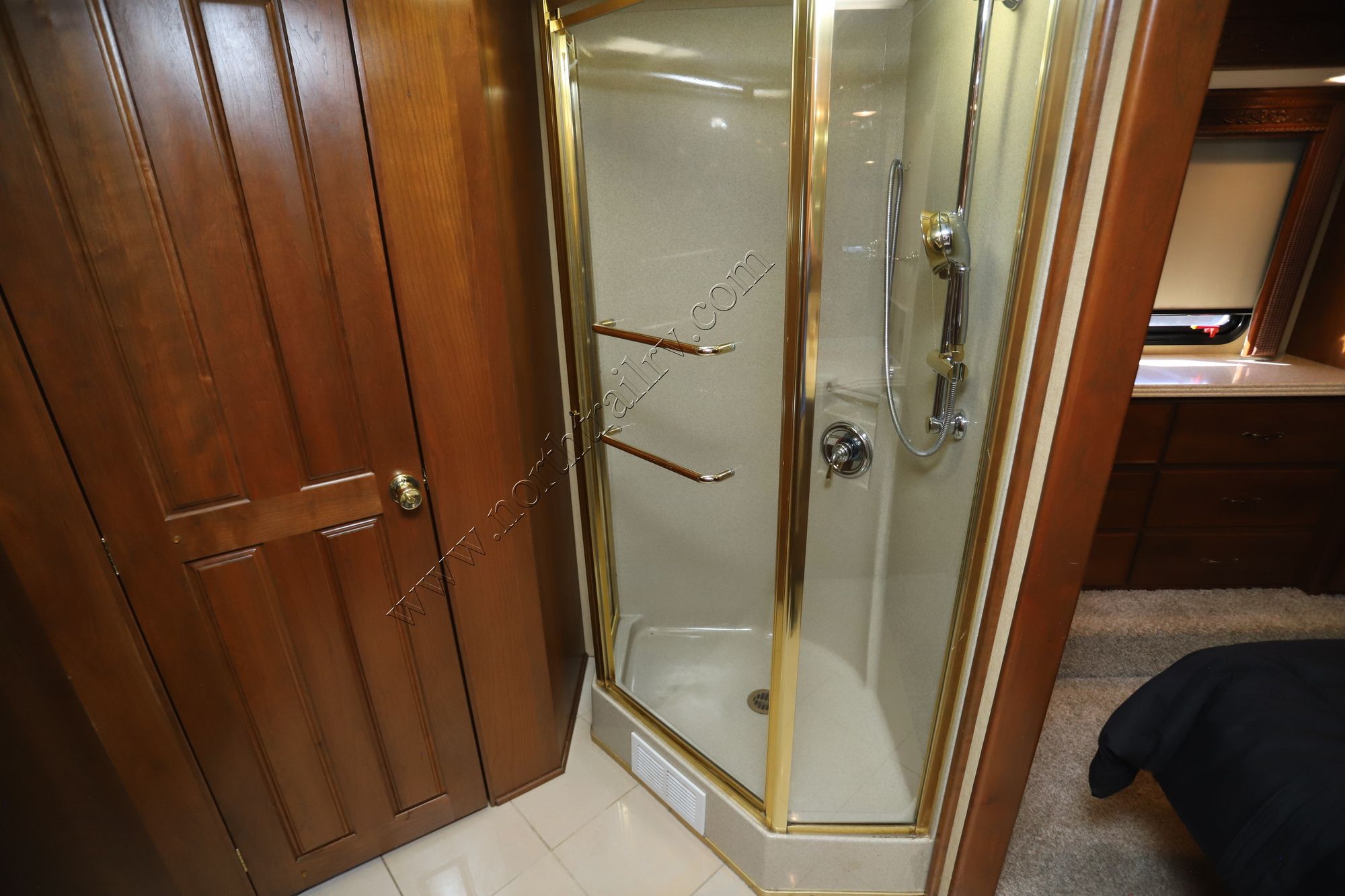 Used 2008 Monaco Dynasty QUEEN IV Class A  For Sale