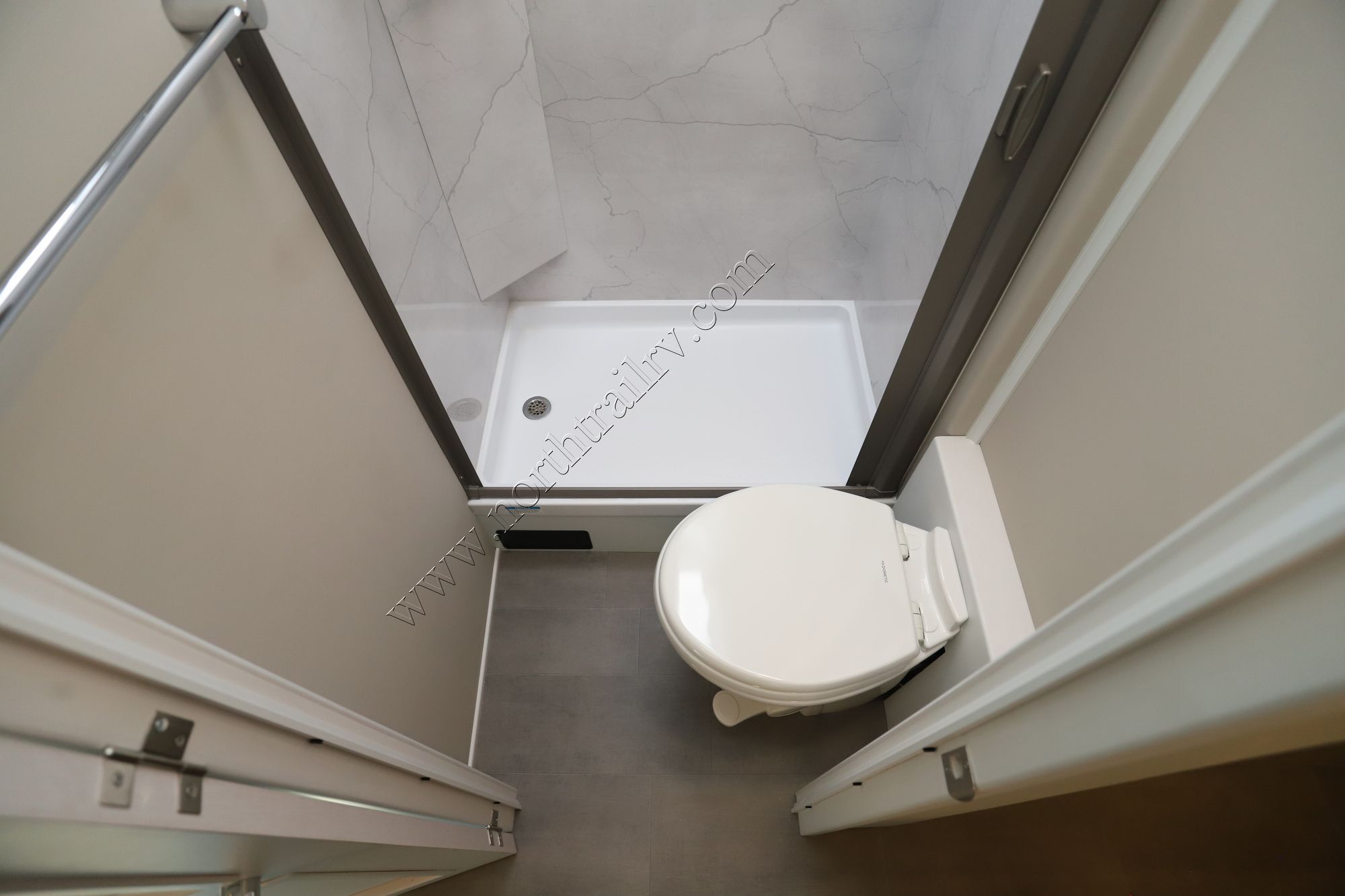 New 2026 Renegade Rv Vienna 25TBN Class C  For Sale