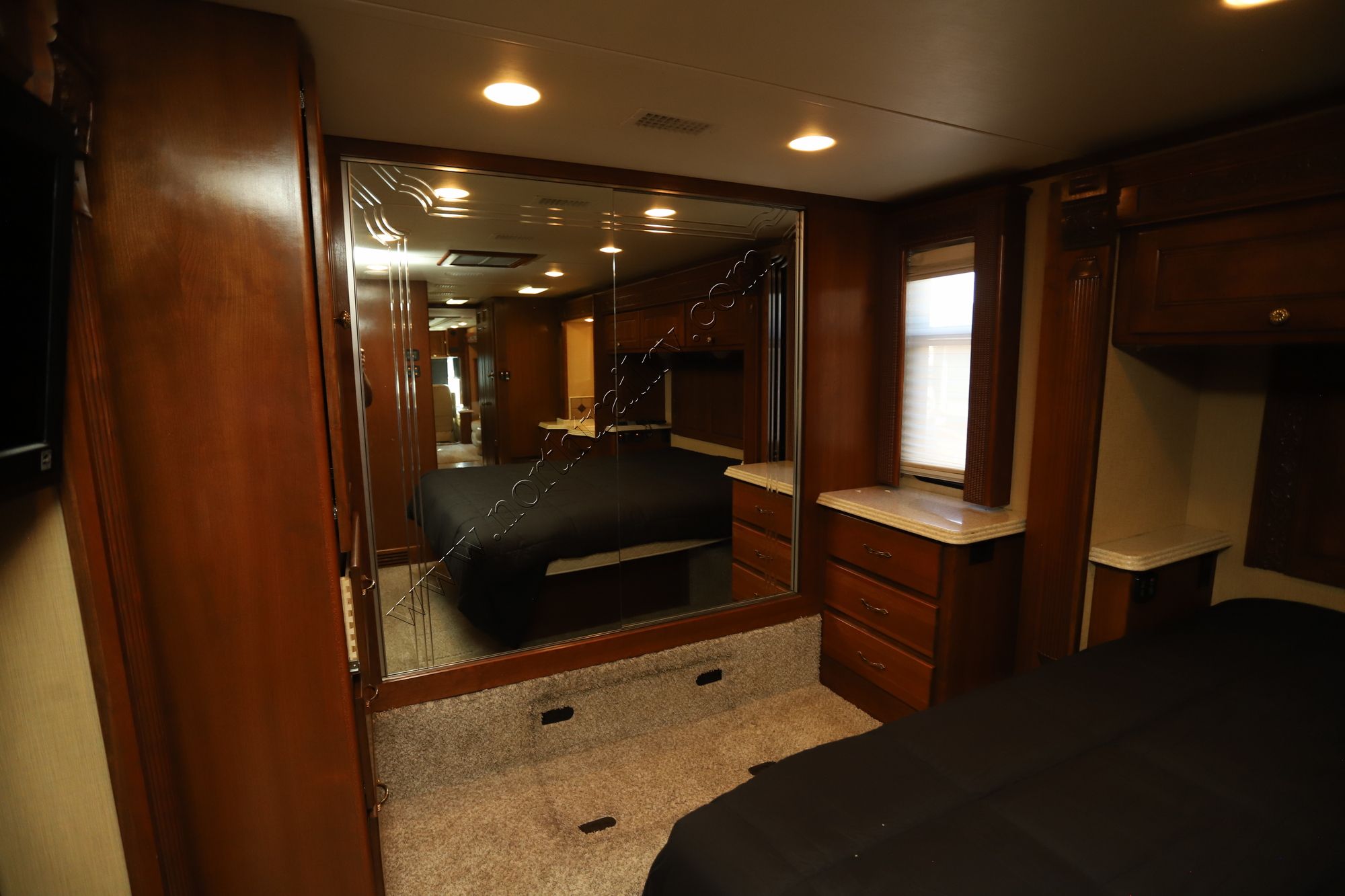 Used 2008 Monaco Dynasty QUEEN IV Class A  For Sale