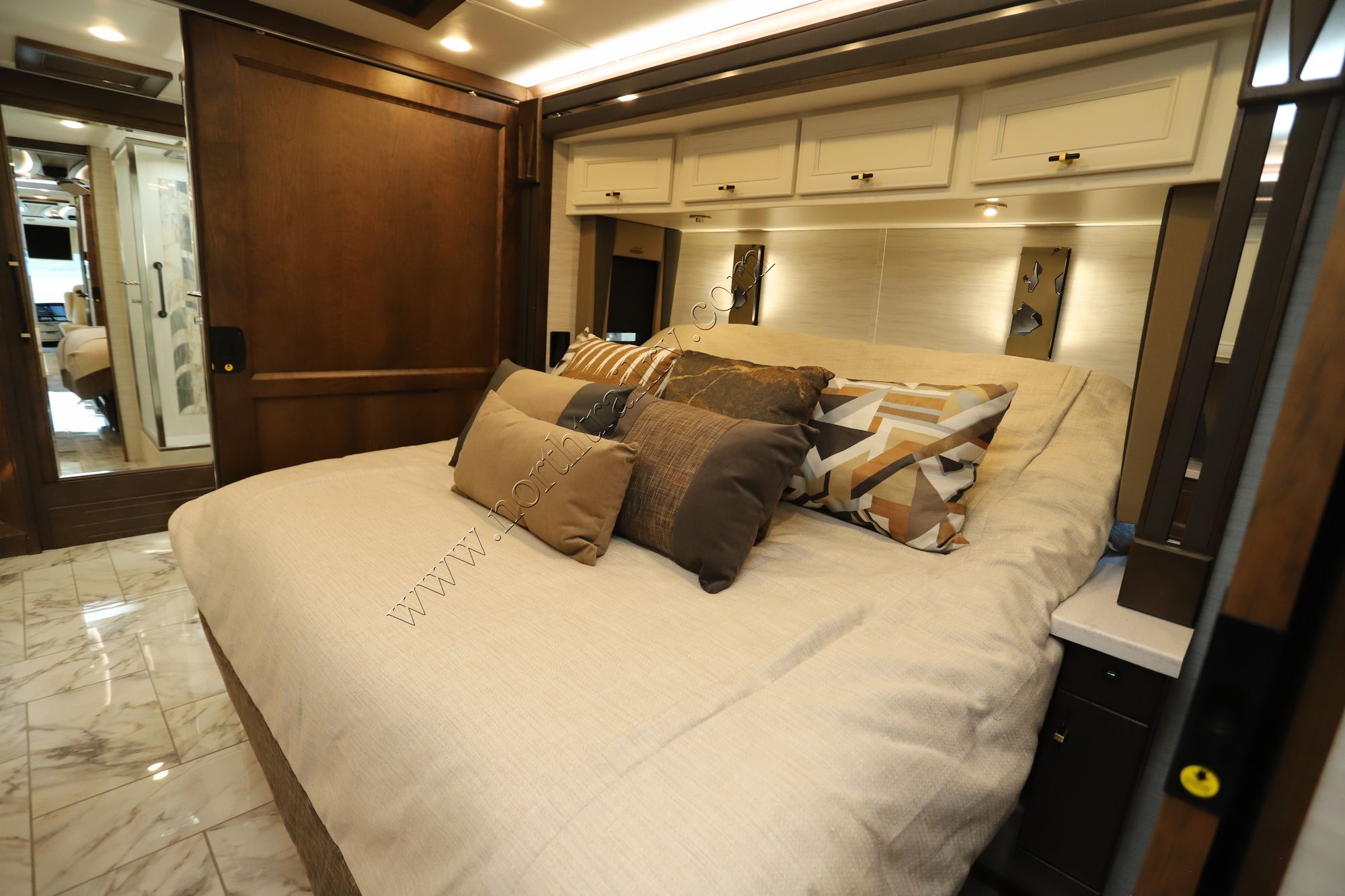 New 2026 Tiffin Motor Homes Allegro Bus 40IP Class A  For Sale