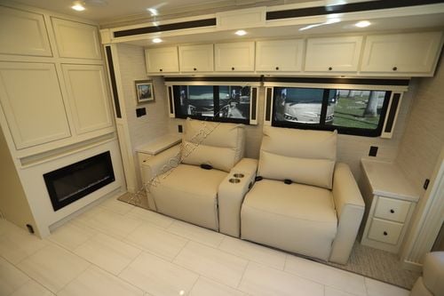 2026 Tiffin Motor Homes Allegro Red 33AA Class A