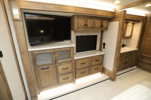 2026 Tiffin Motor Homes Phaeton 40IH Class A