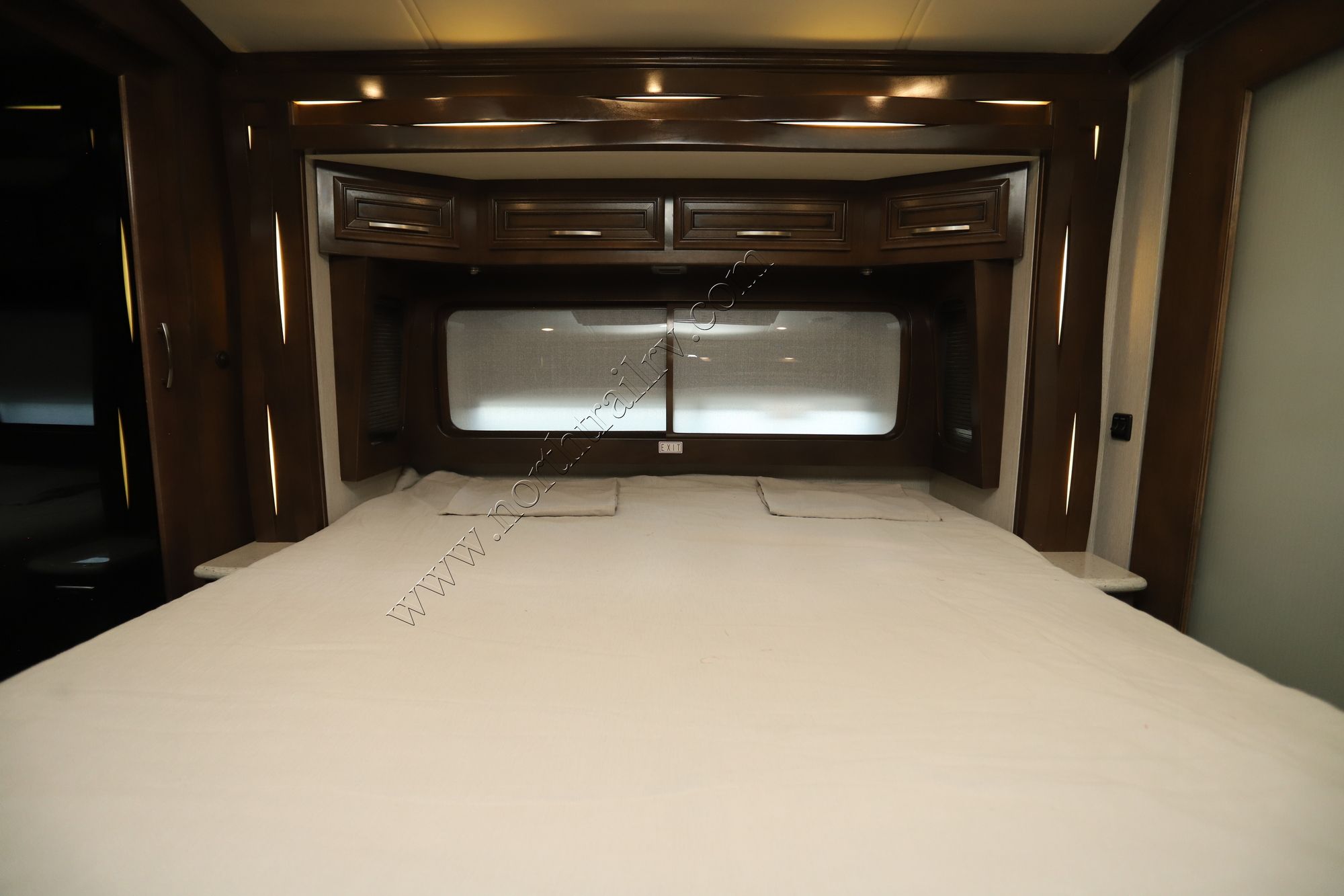 Used 2020 Newmar New Aire 3543 Class A  For Sale