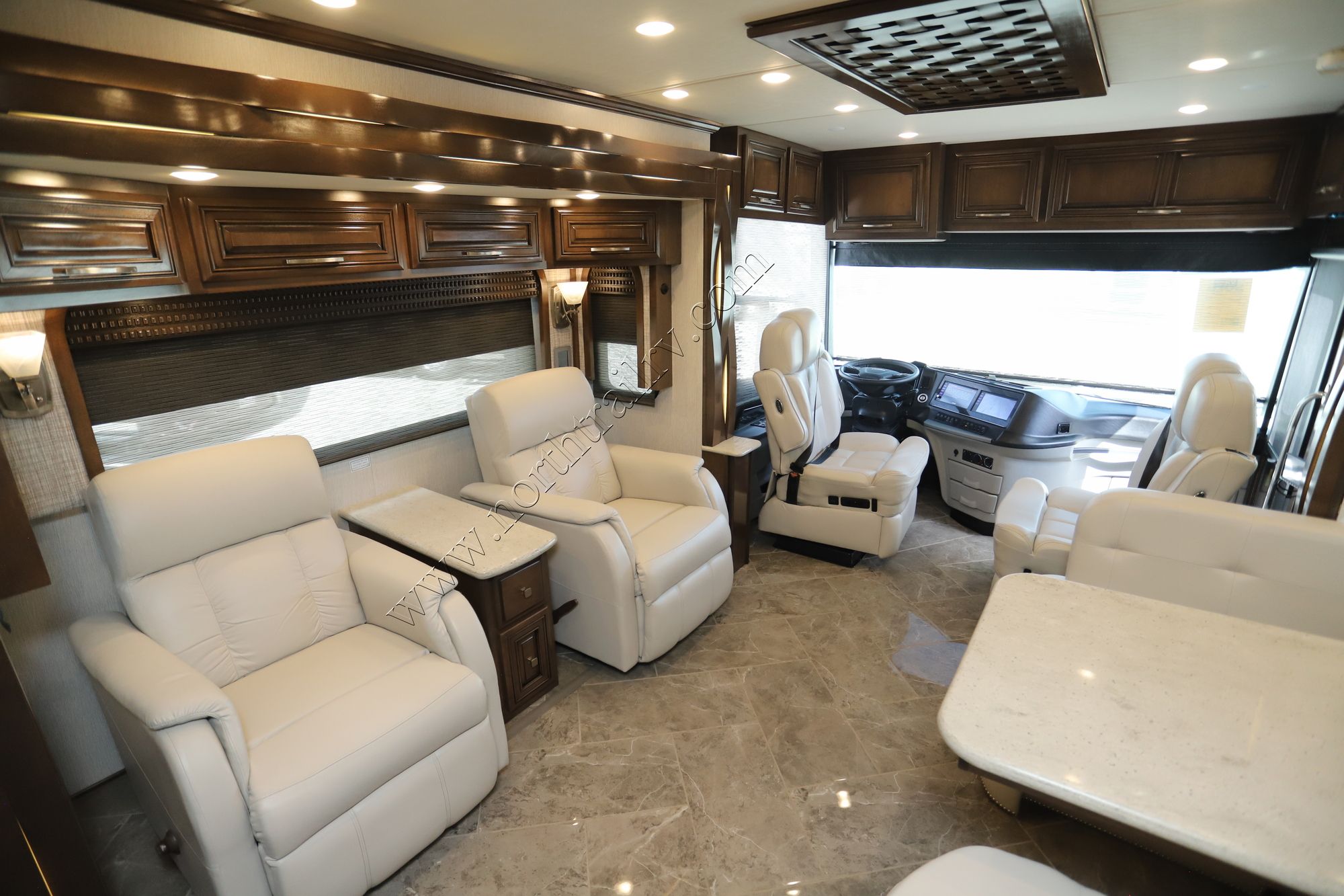 Used 2020 Newmar New Aire 3543 Class A  For Sale