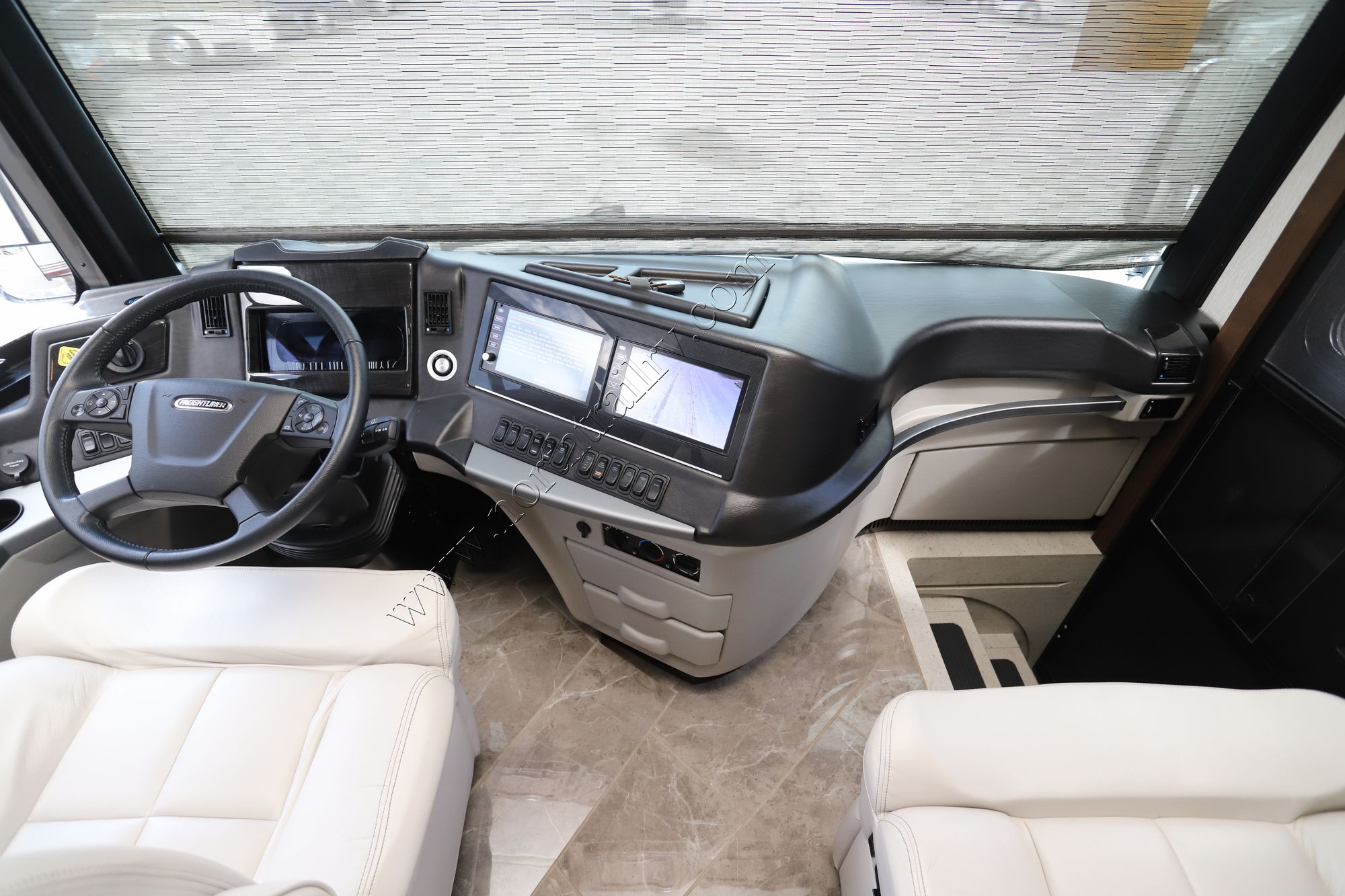 Used 2020 Newmar New Aire 3543 Class A  For Sale