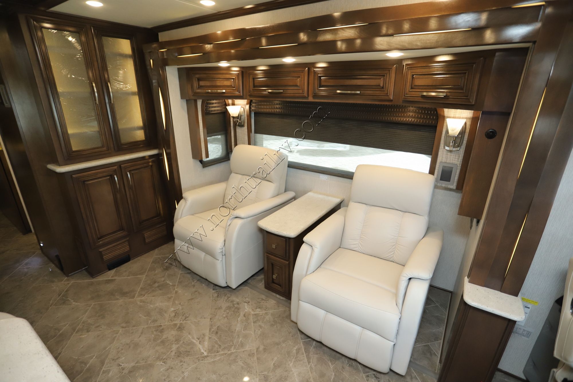Used 2020 Newmar New Aire 3543 Class A  For Sale