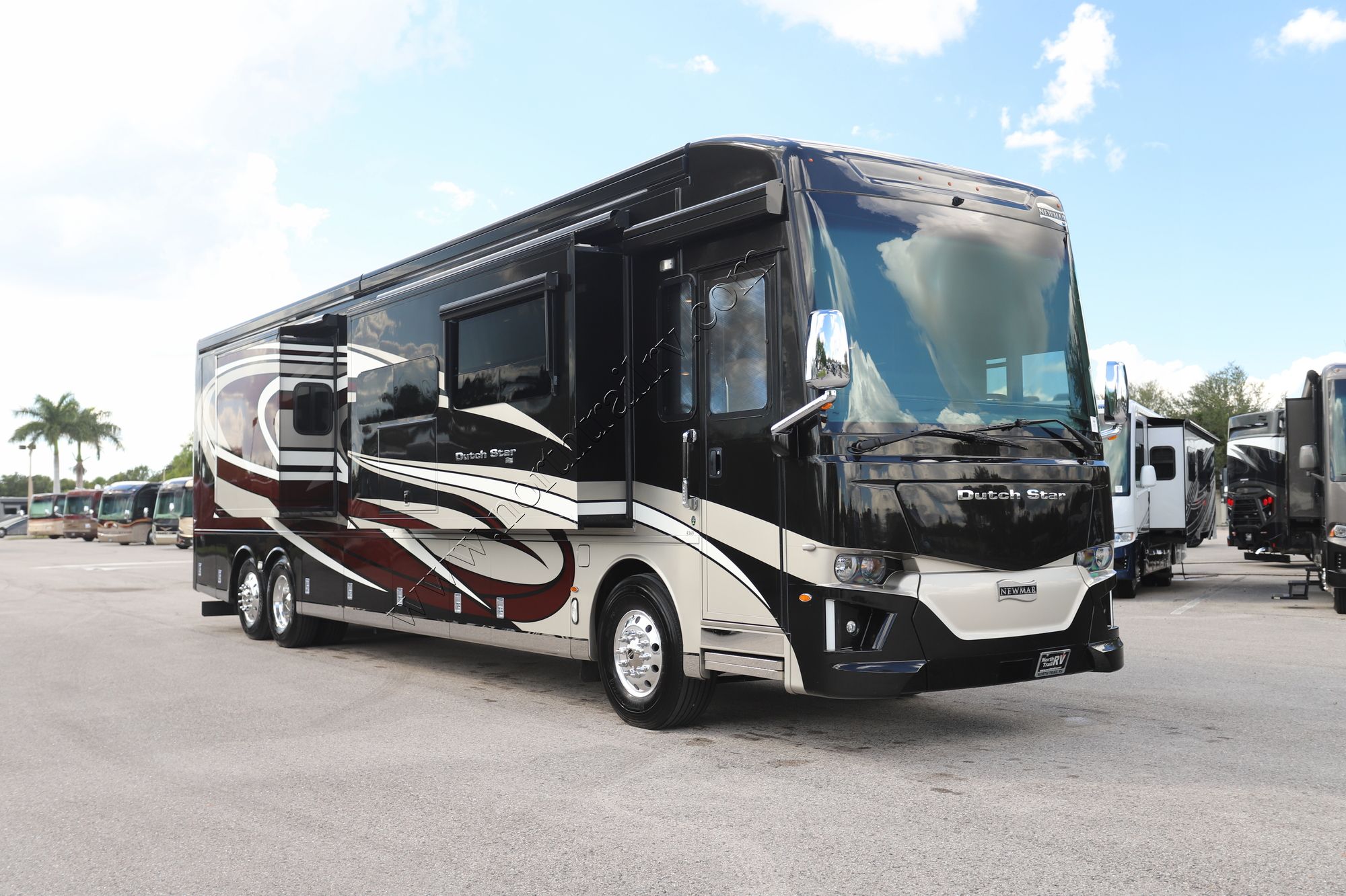 Used 2022 Newmar Dutch Star 4369 Class A  For Sale