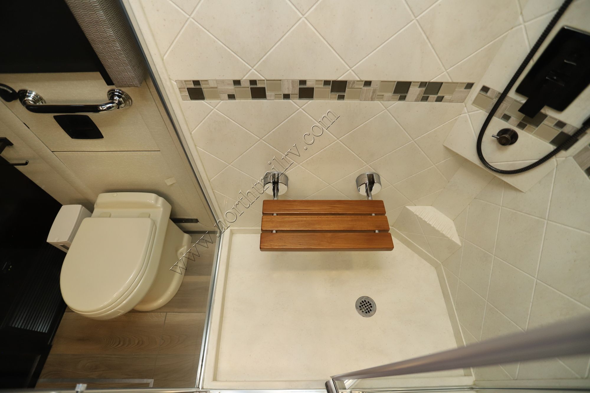 Used 2022 Newmar Dutch Star 4369 Class A  For Sale