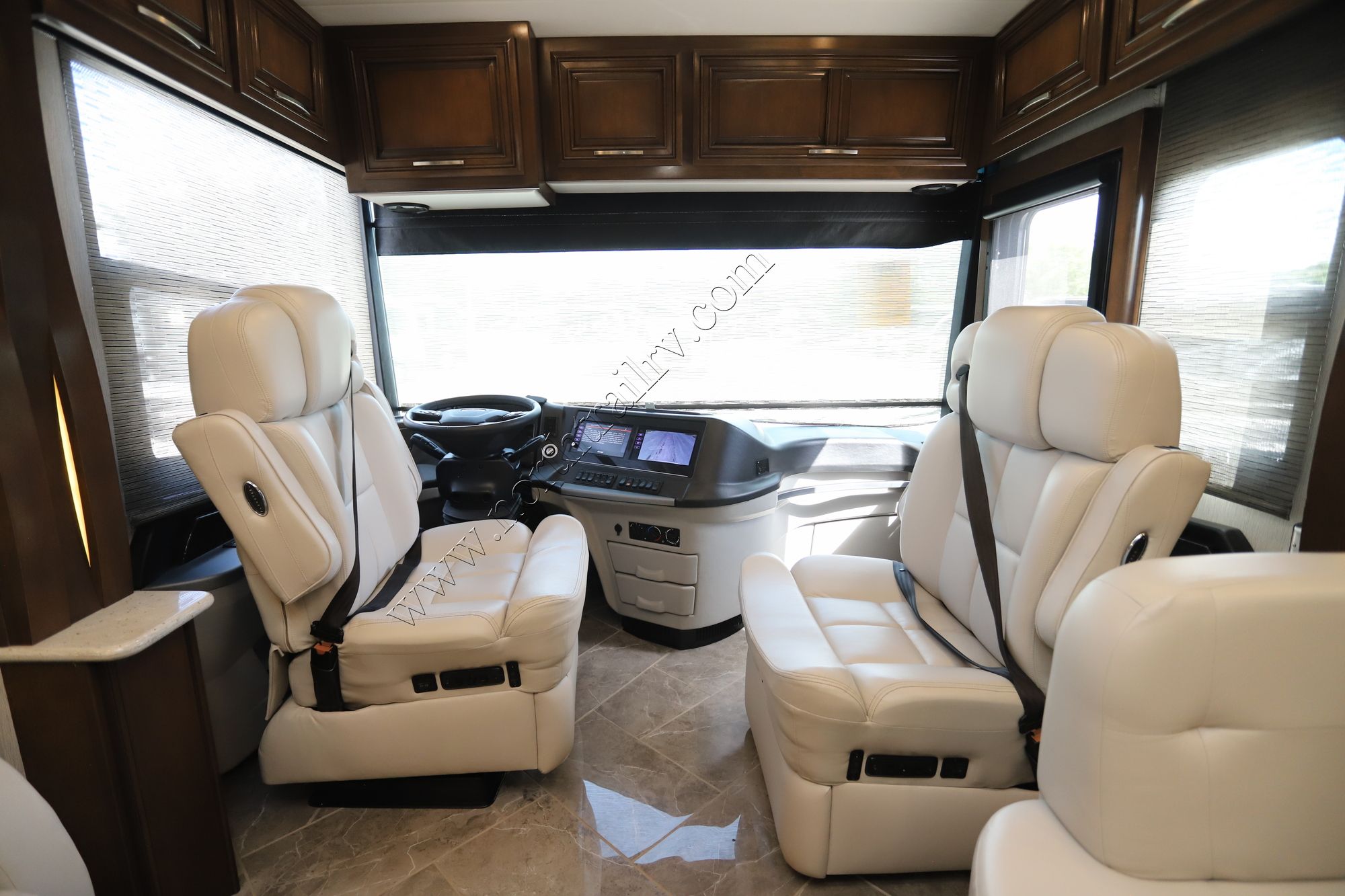 Used 2020 Newmar New Aire 3543 Class A  For Sale