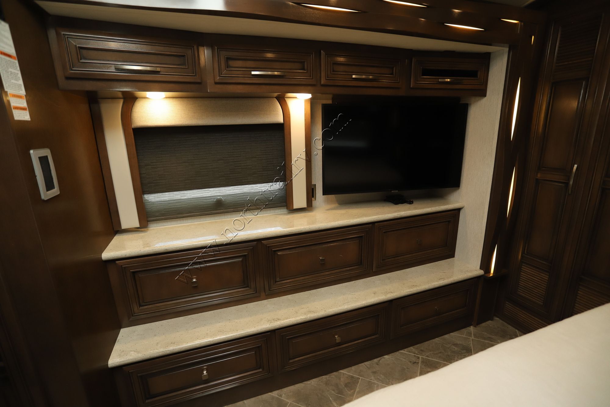 Used 2020 Newmar New Aire 3543 Class A  For Sale