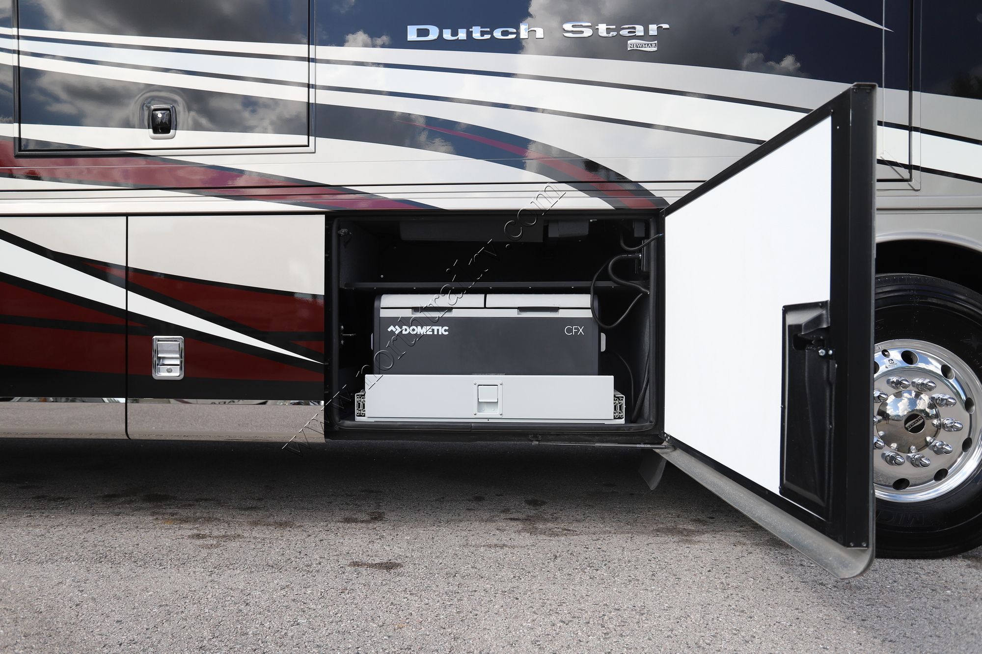 Used 2022 Newmar Dutch Star 4369 Class A  For Sale