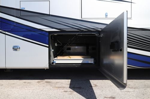 2026 Tiffin Motor Homes Phaeton 40IH Class A