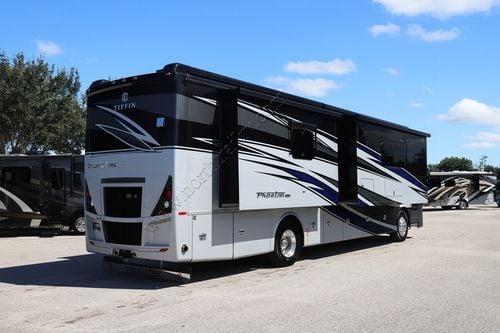 2026 Tiffin Motor Homes Phaeton 40IH Class A