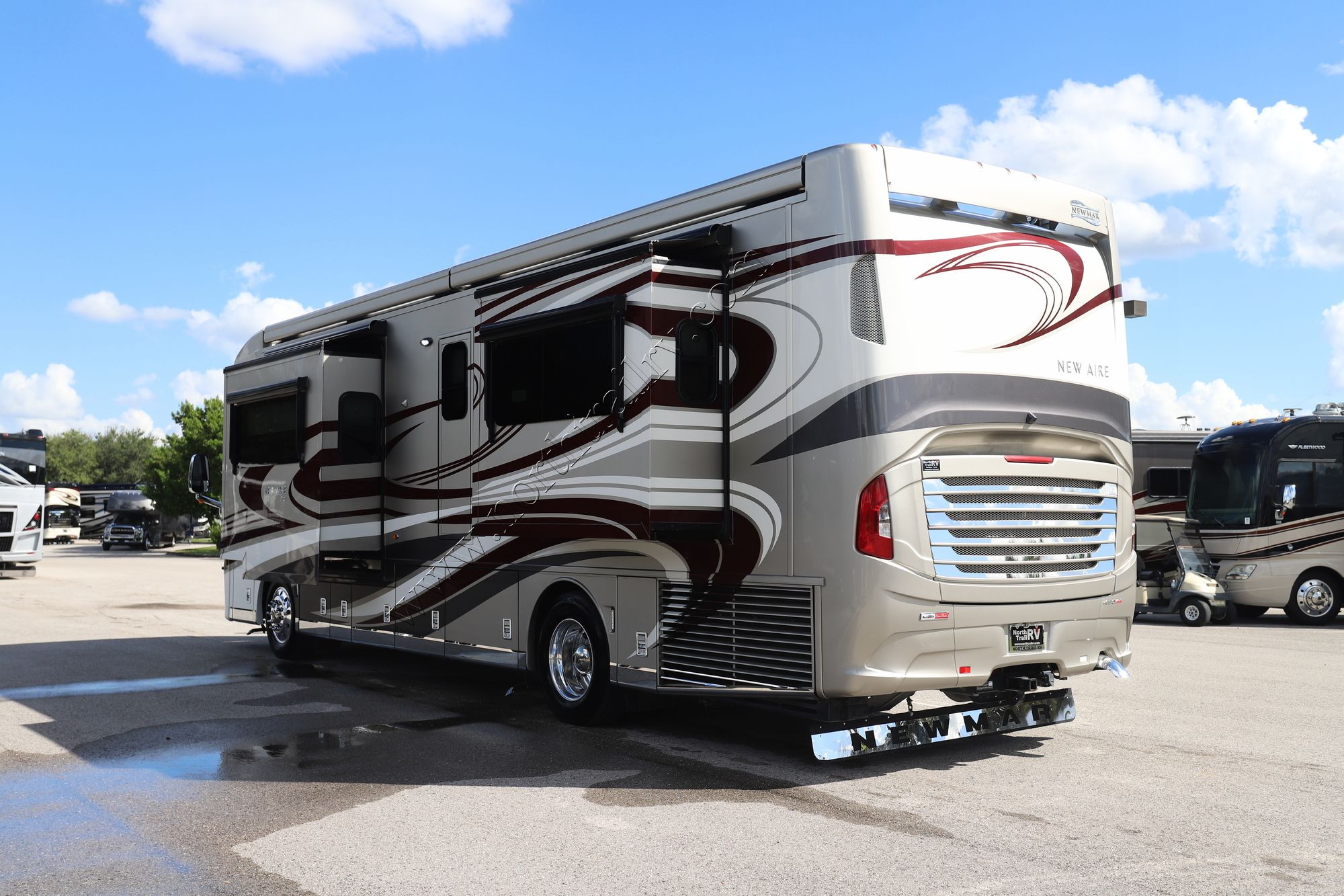 Used 2020 Newmar New Aire 3543 Class A  For Sale