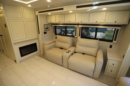 2026 Tiffin Motor Homes Allegro Red 33AA Class A