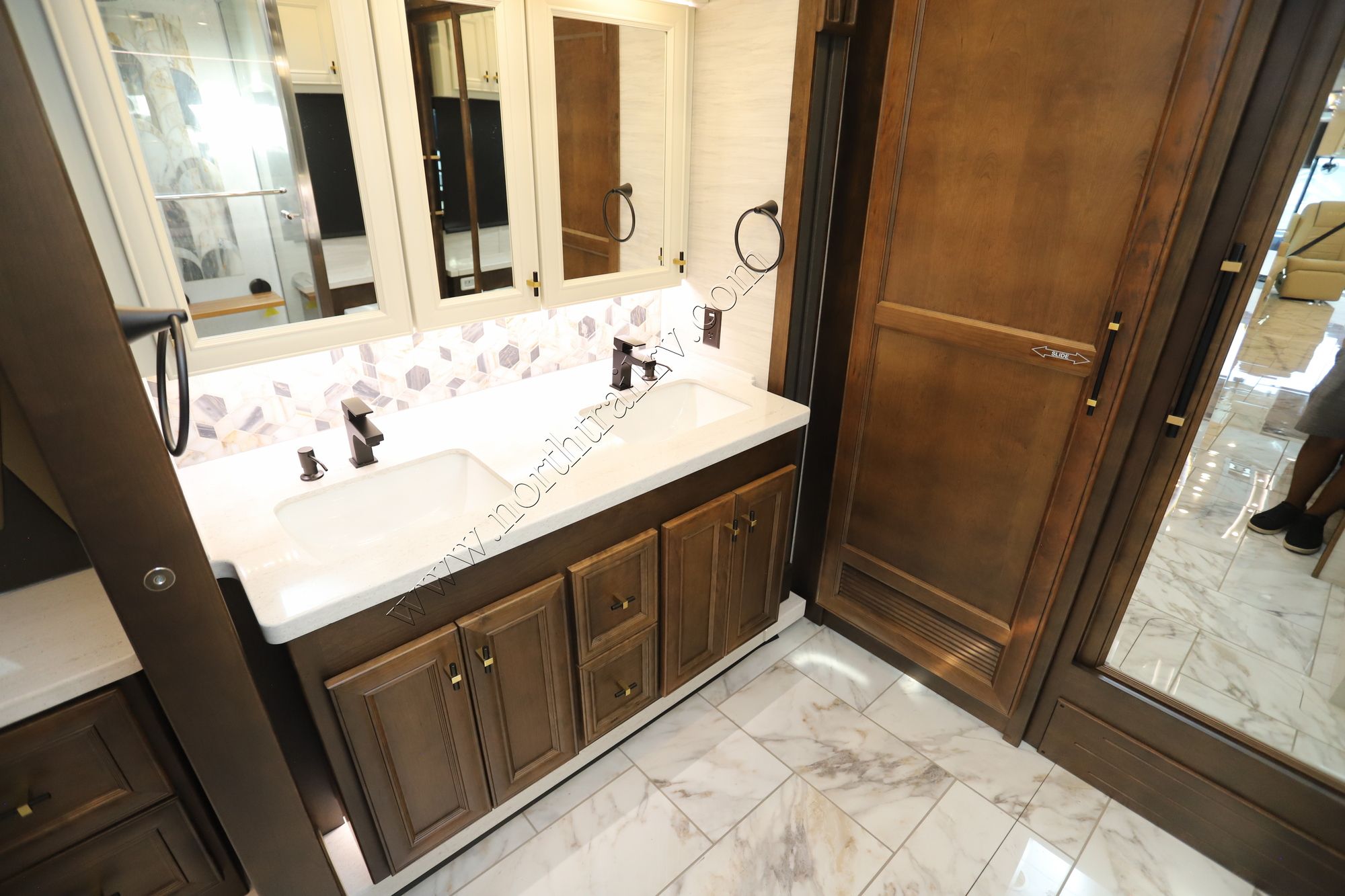 New 2026 Tiffin Motor Homes Allegro Bus 40IP Class A  For Sale