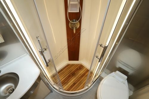 2025 Airstream Atlas MURPHY BED