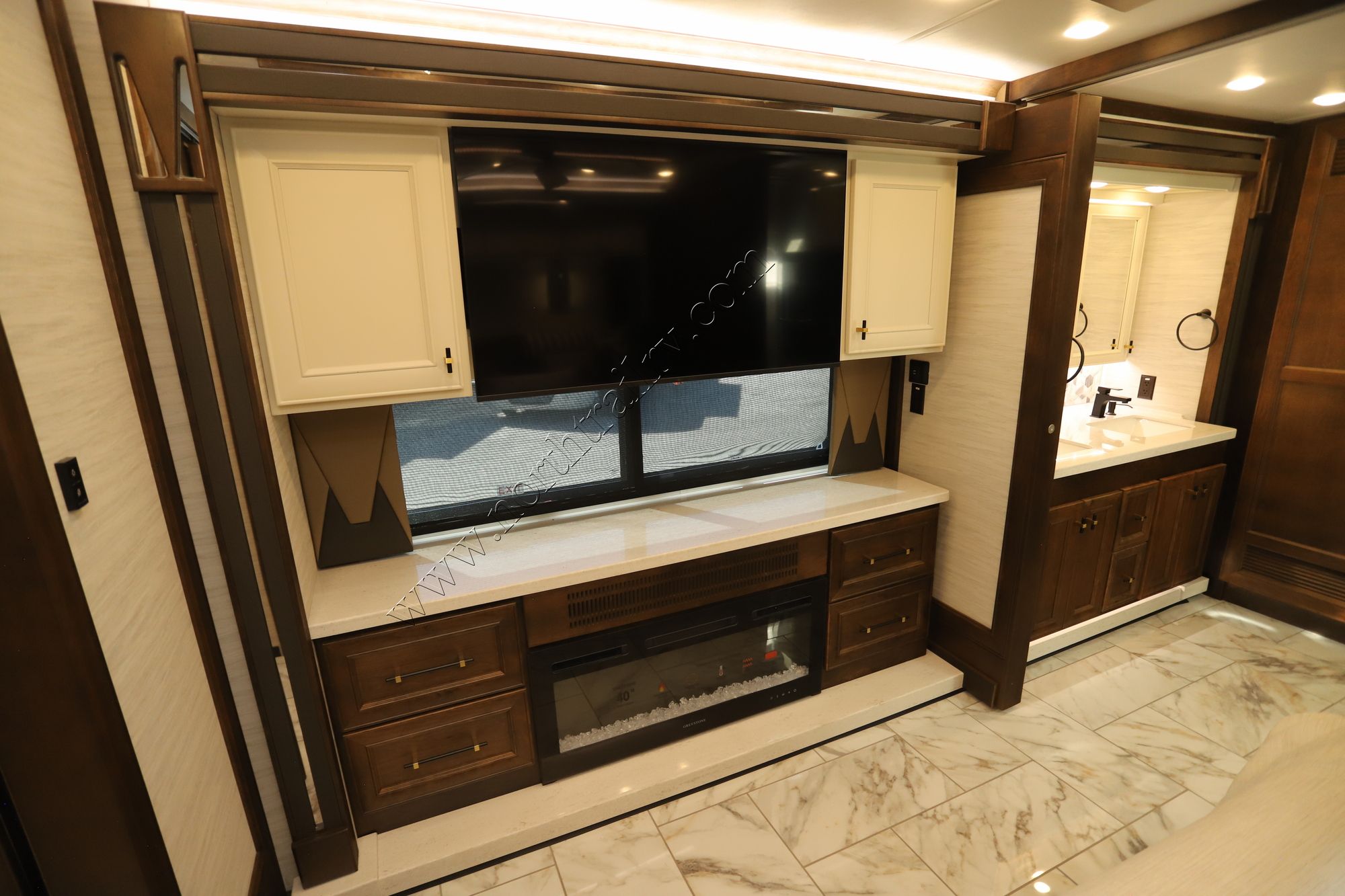 New 2026 Tiffin Motor Homes Allegro Bus 40IP Class A  For Sale