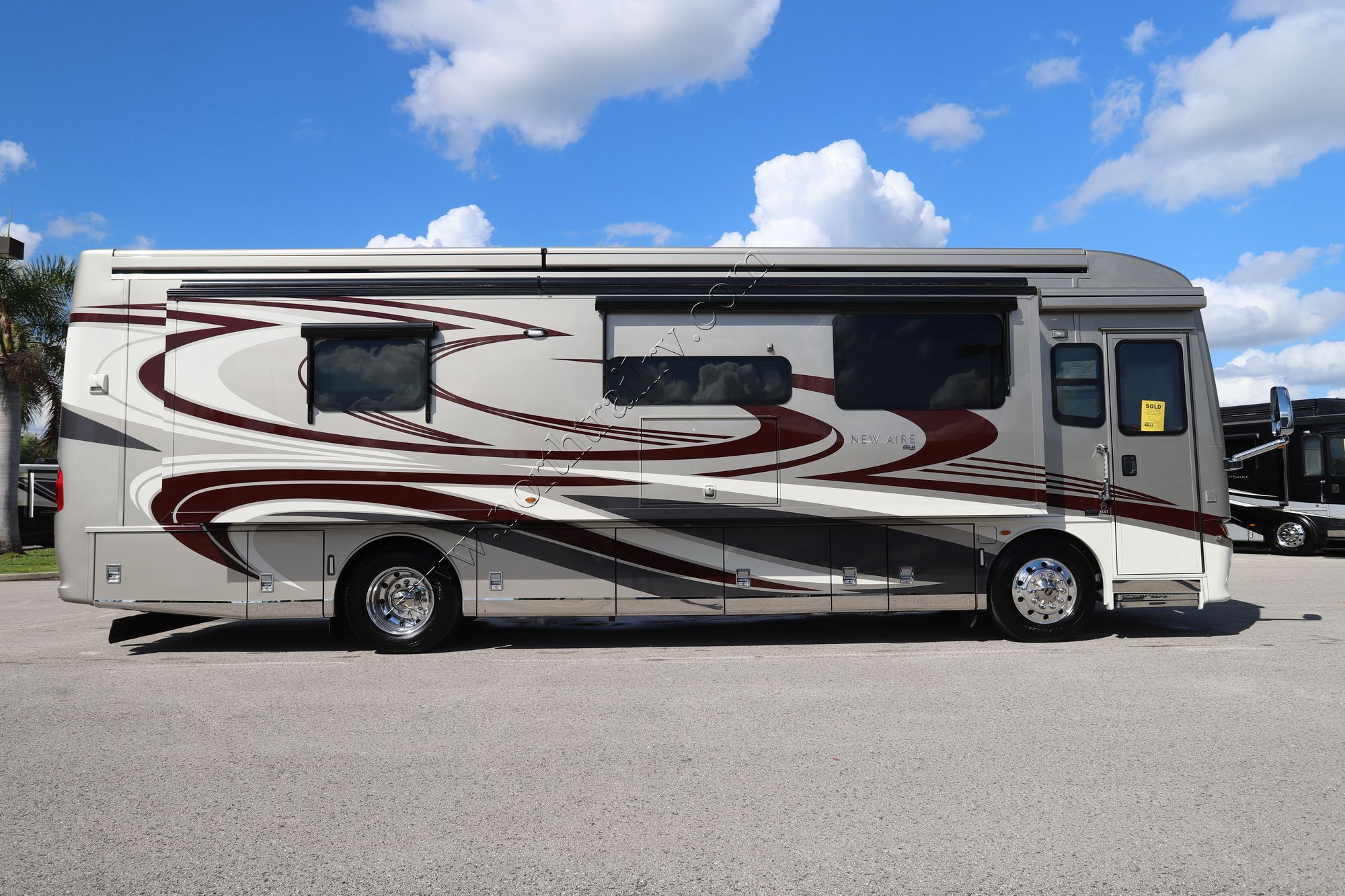 Used 2020 Newmar New Aire 3543 Class A  For Sale