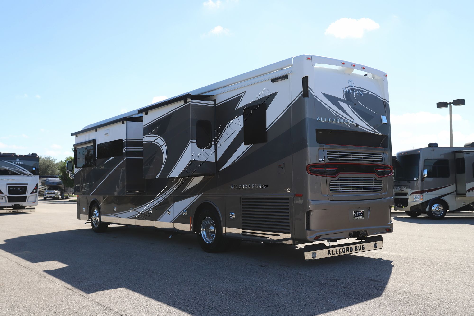 New 2026 Tiffin Motor Homes Allegro Bus 40IP Class A  For Sale