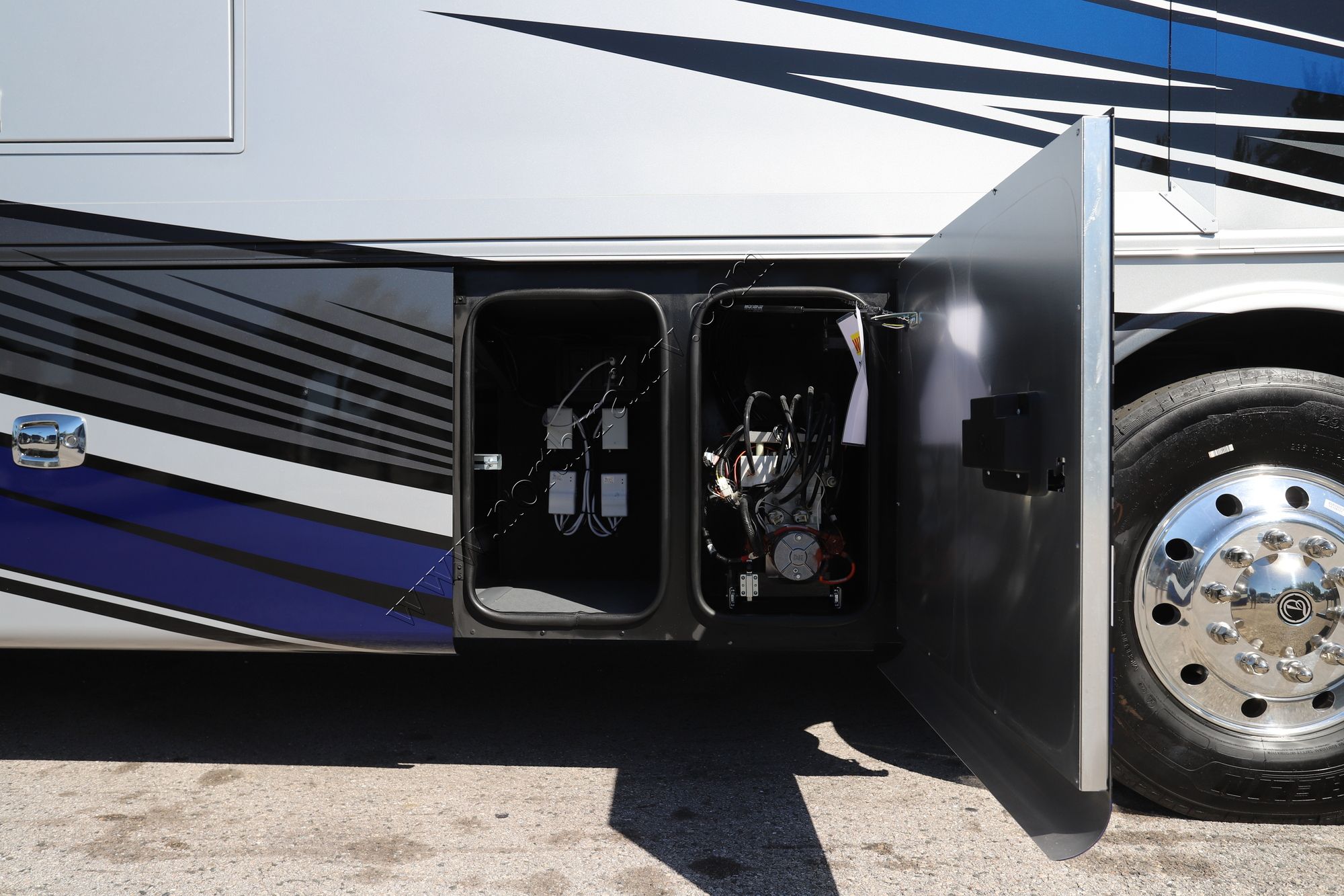 New 2026 Tiffin Motor Homes Phaeton 40IH Class A  For Sale