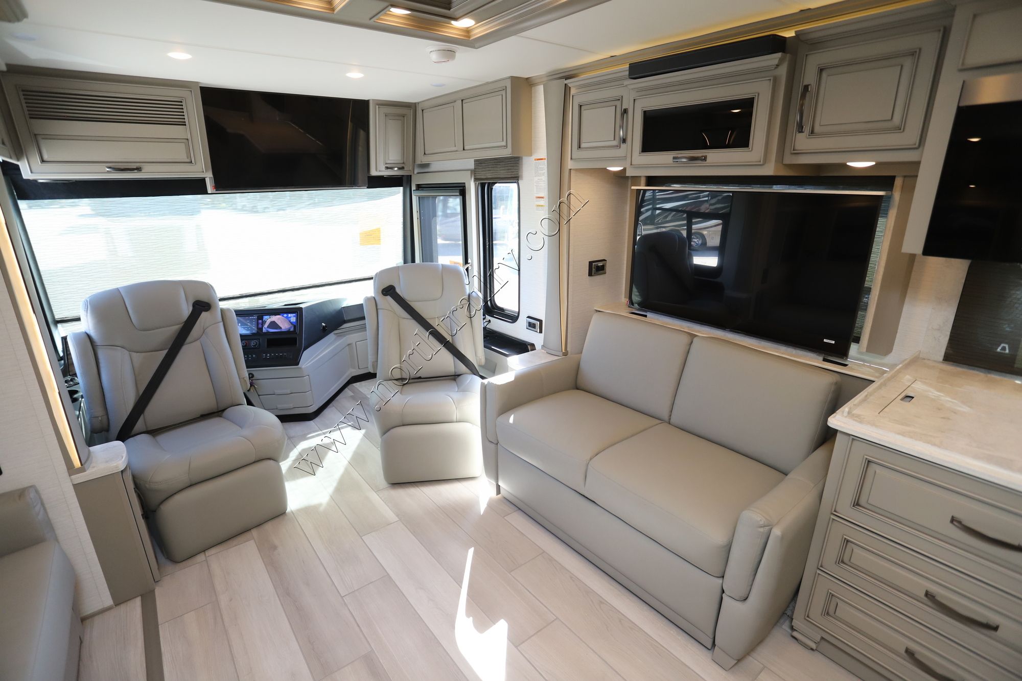 New 2026 Newmar Dutch Star 3836 Class A  For Sale