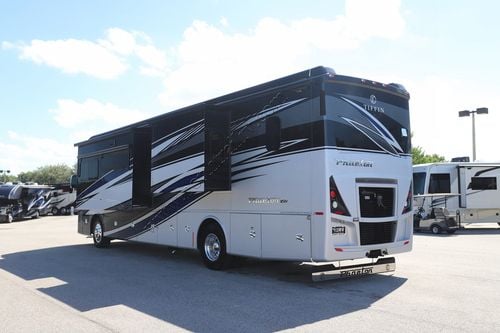 2026 Tiffin Motor Homes Phaeton 40IH Class A