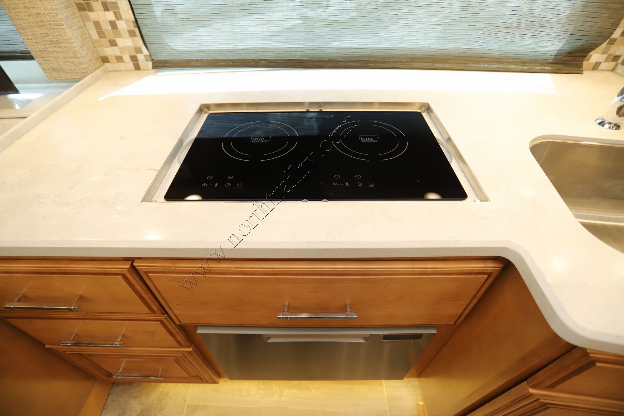 Used 2022 Newmar Mountain Aire 4118 Class A  For Sale