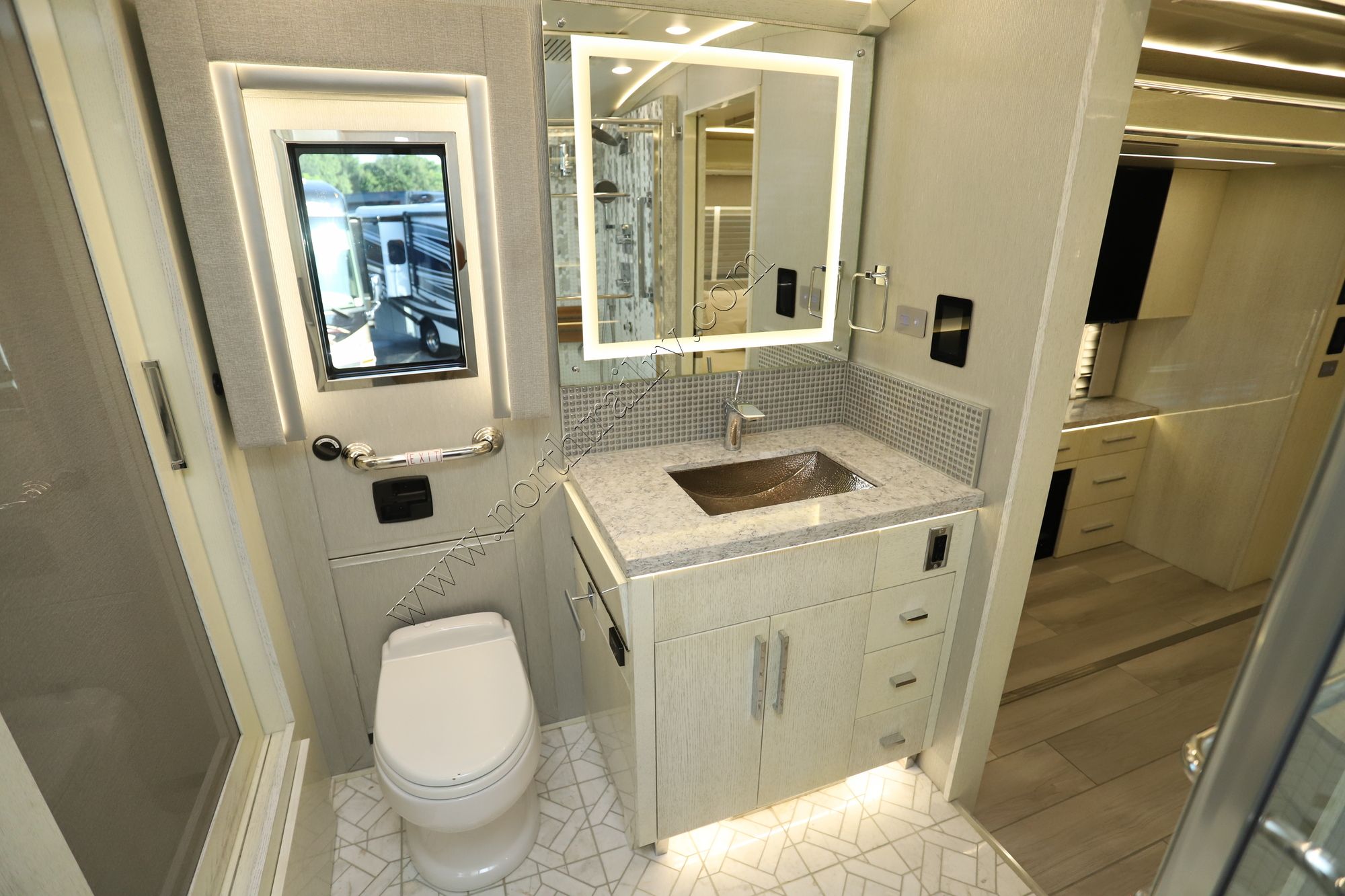 Used 2022 Newmar King Aire 4578 Class A  For Sale