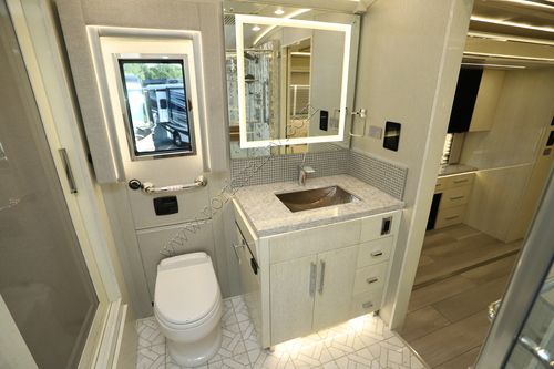 2022 Newmar King Aire 4578