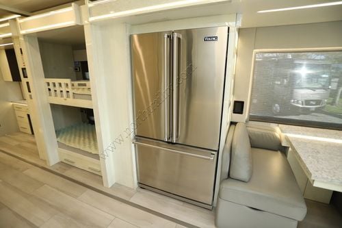 2022 Newmar King Aire 4578