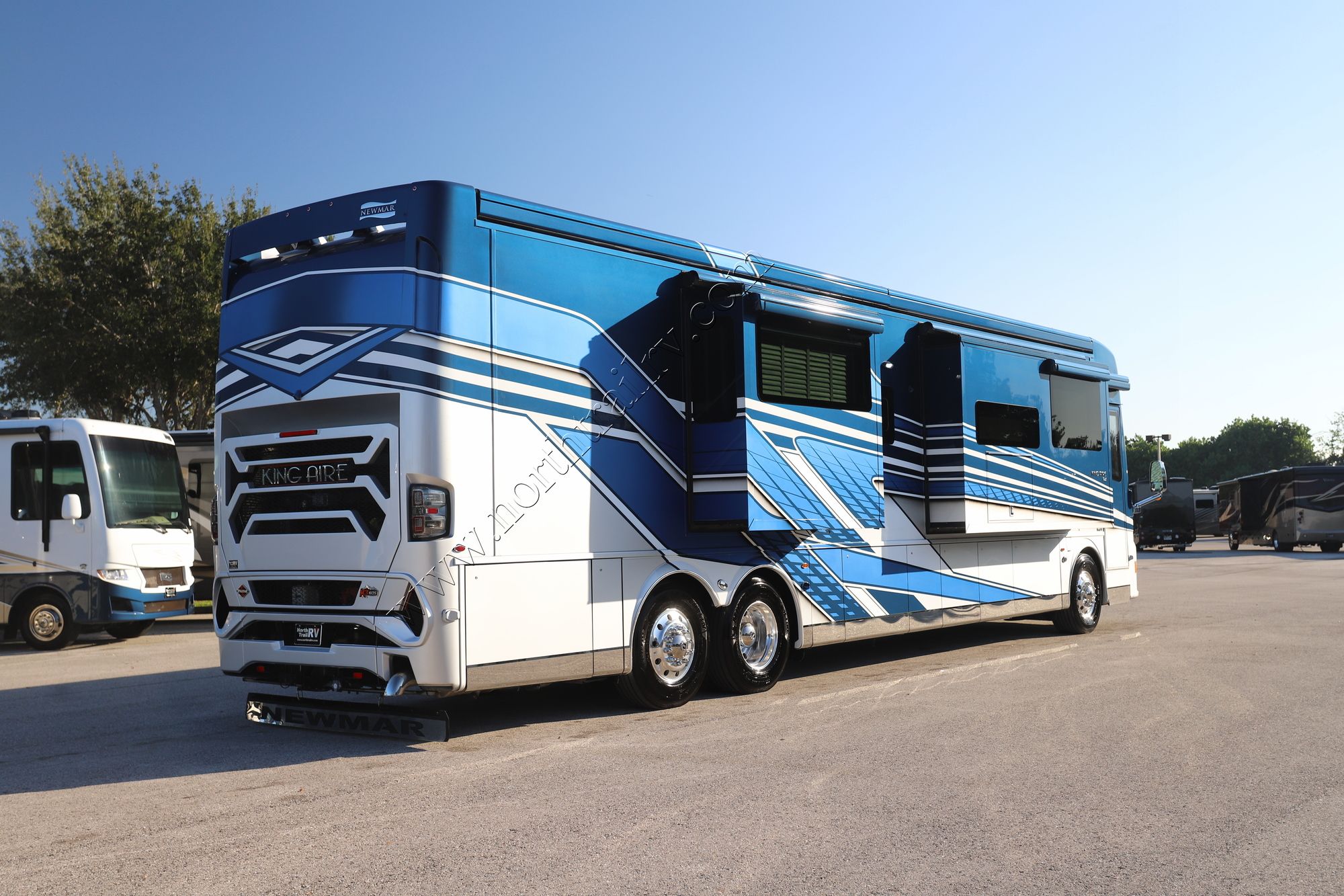 Used 2022 Newmar King Aire 4578 Class A  For Sale