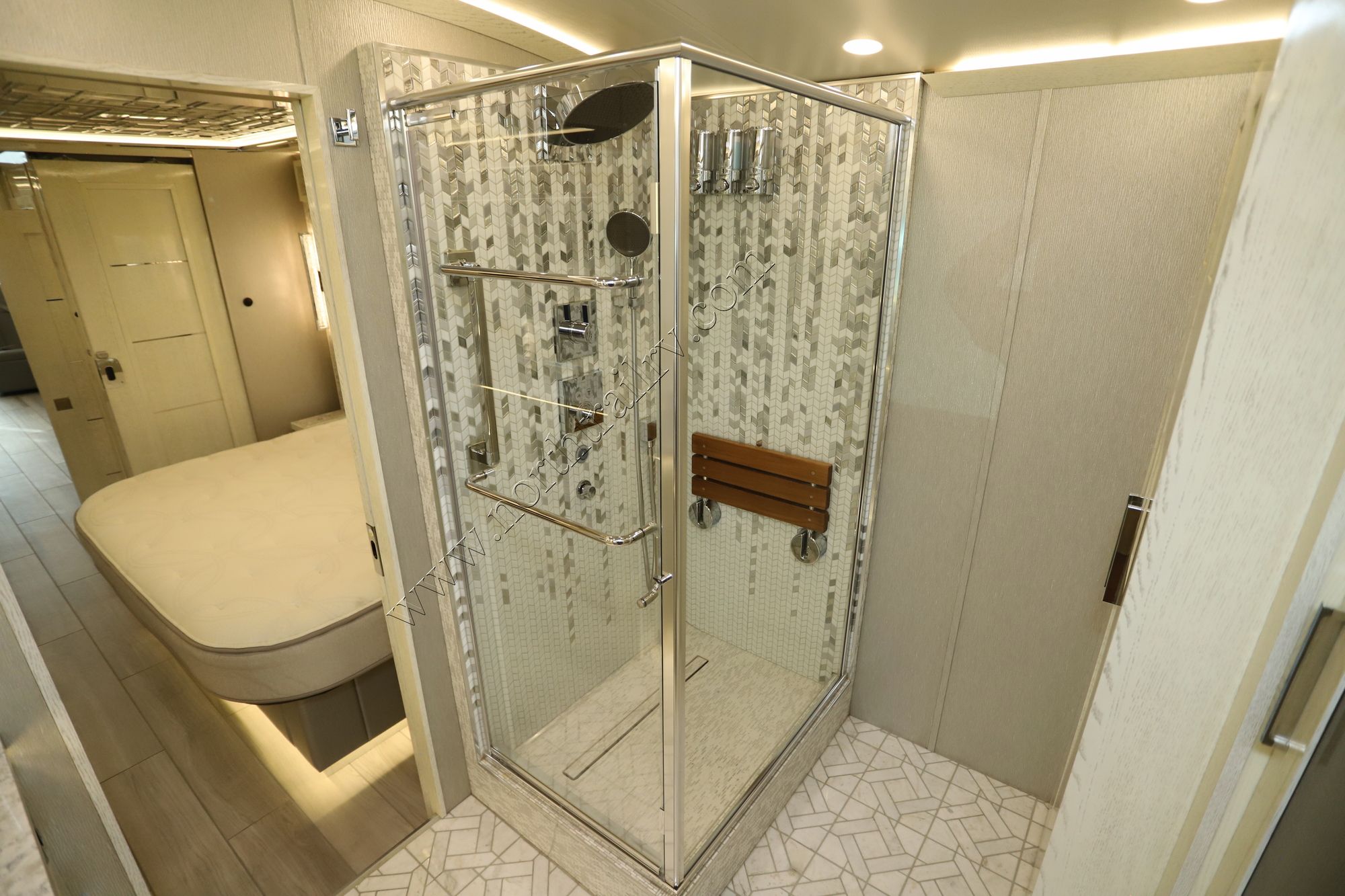 Used 2022 Newmar King Aire 4578 Class A  For Sale