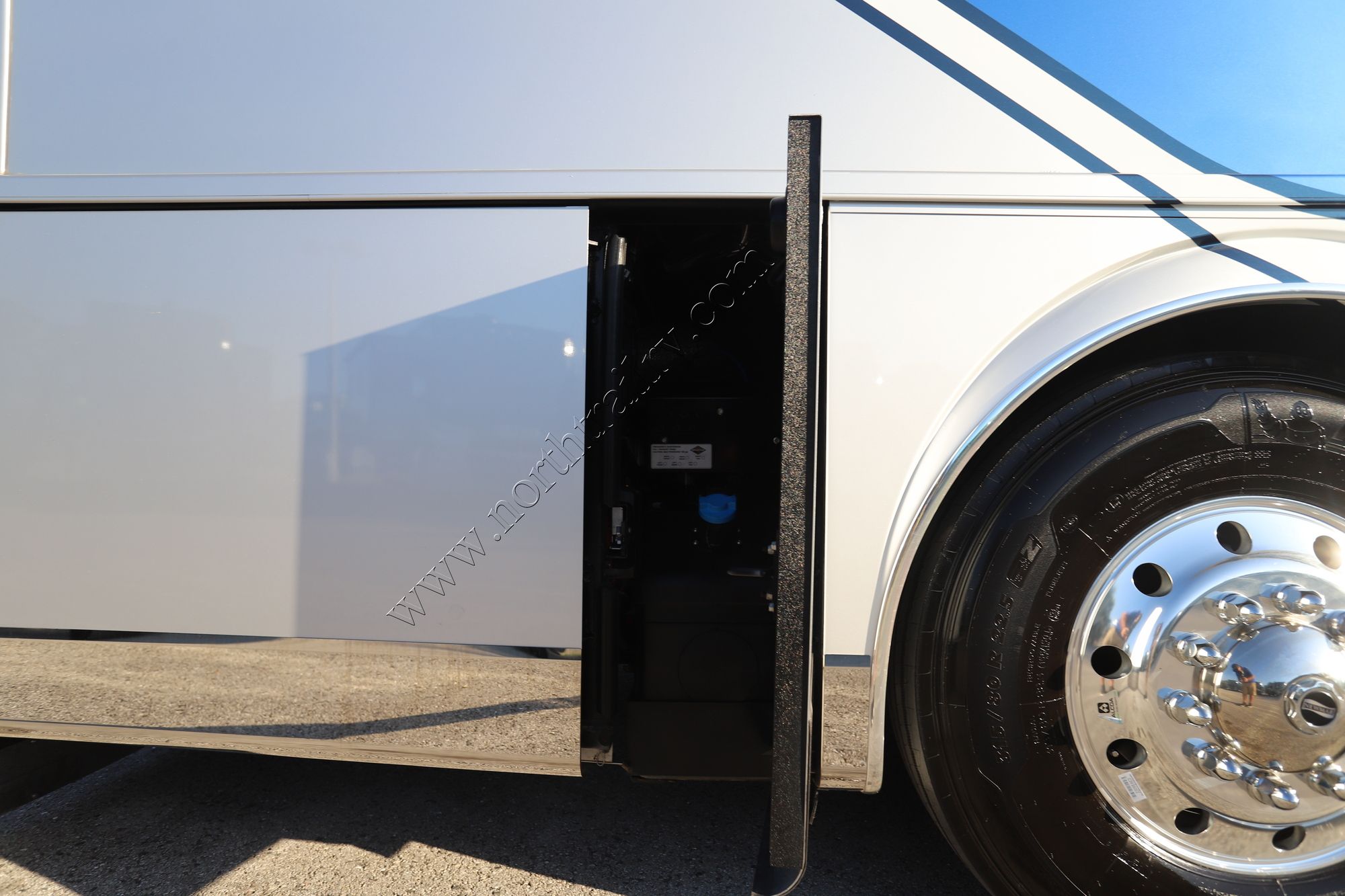 Used 2022 Newmar King Aire 4578 Class A  For Sale