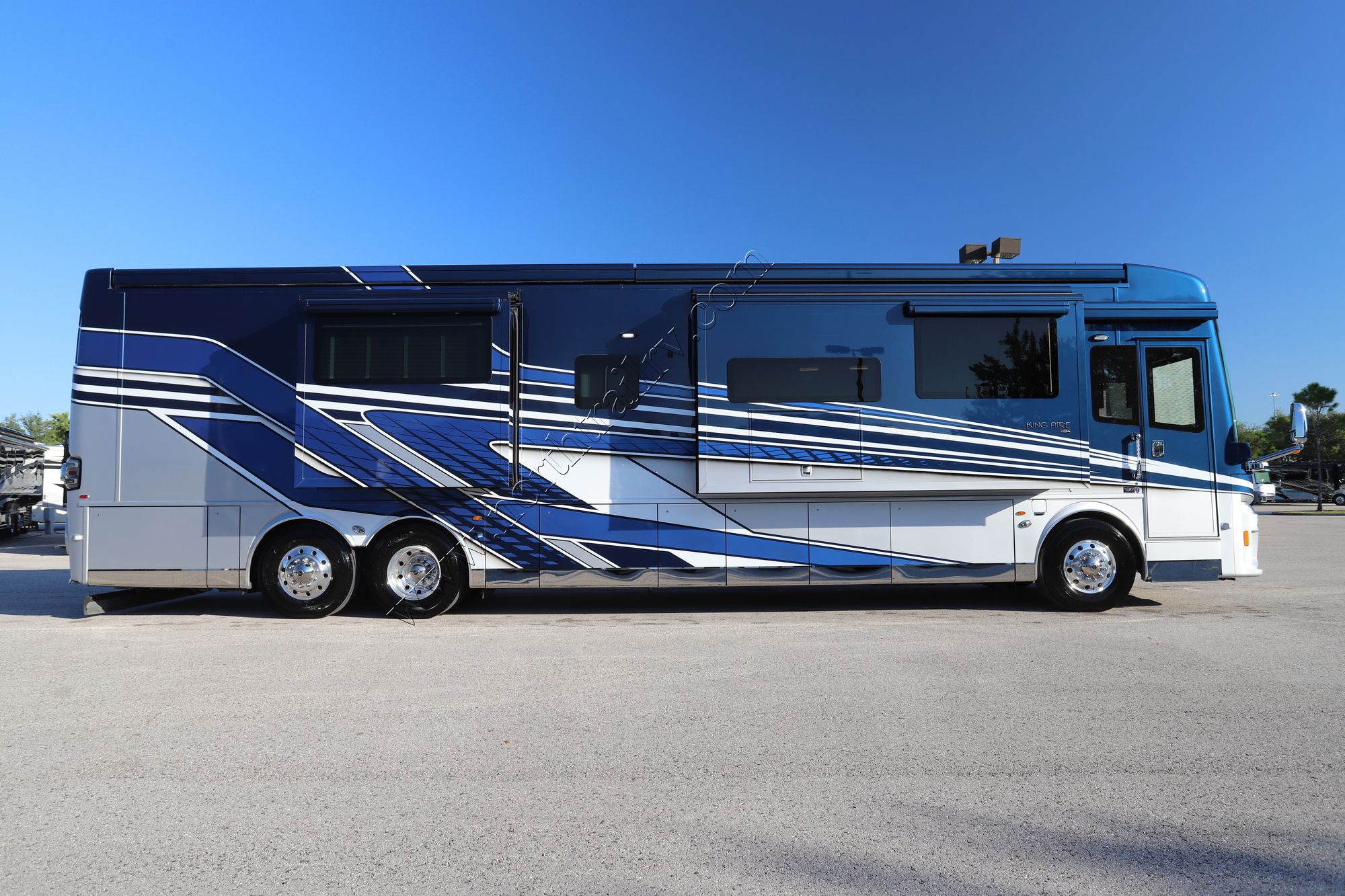 Used 2022 Newmar King Aire 4578 Class A  For Sale