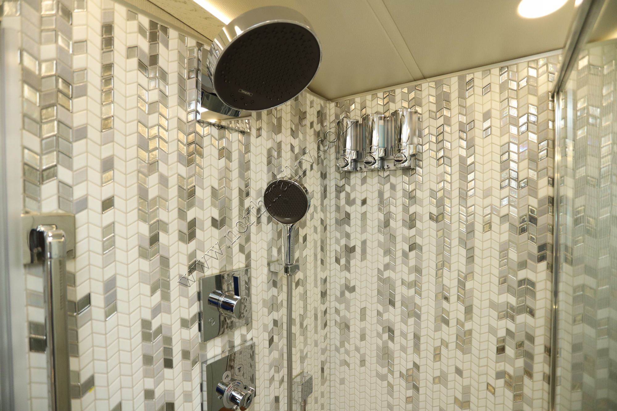 Used 2022 Newmar King Aire 4578 Class A  For Sale