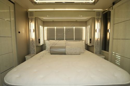 2022 Newmar King Aire 4578