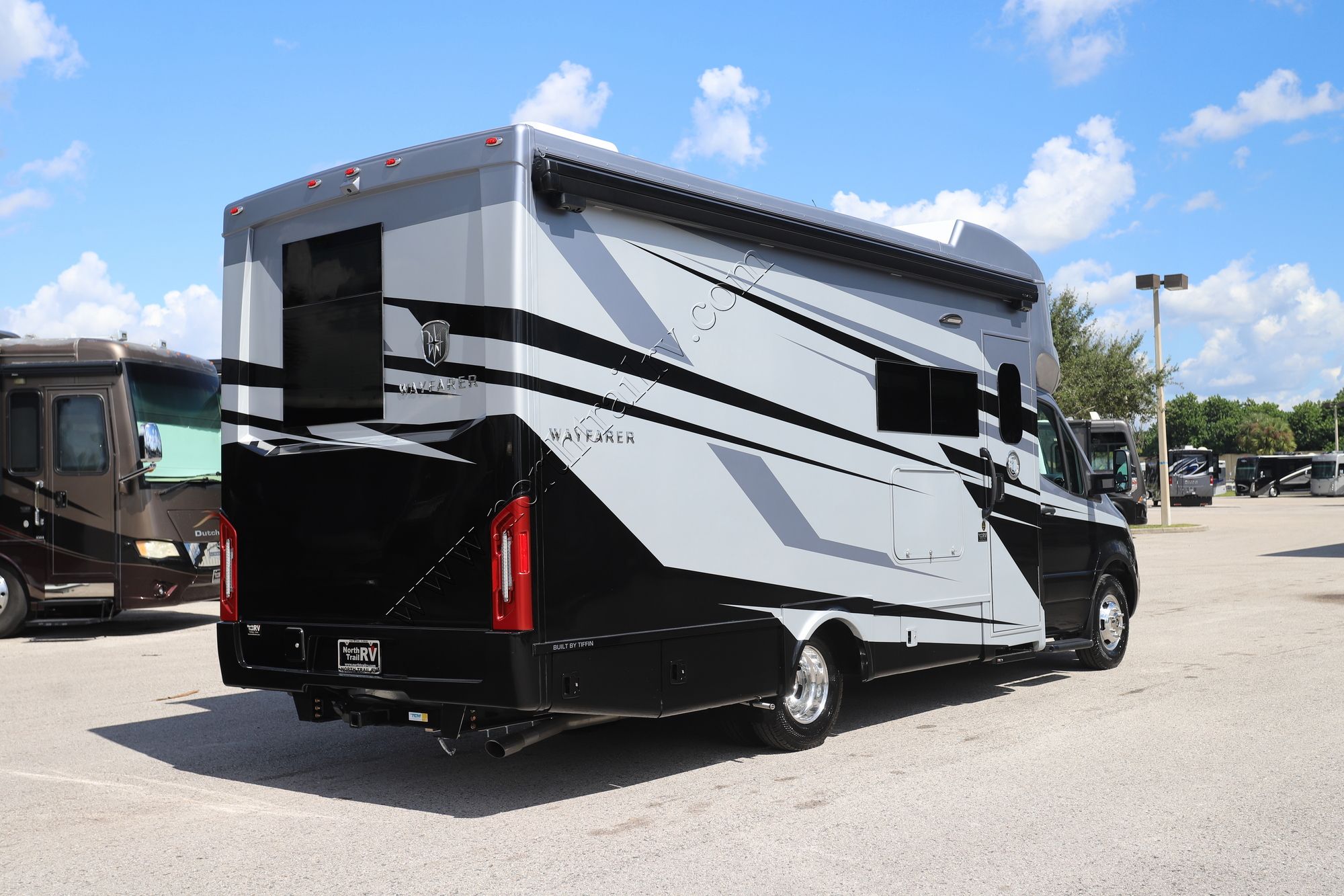 New 2026 Tiffin Motor Homes Wayfarer 25XRW Class C  For Sale
