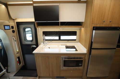 2026 Tiffin Motor Homes Wayfarer 25XRW