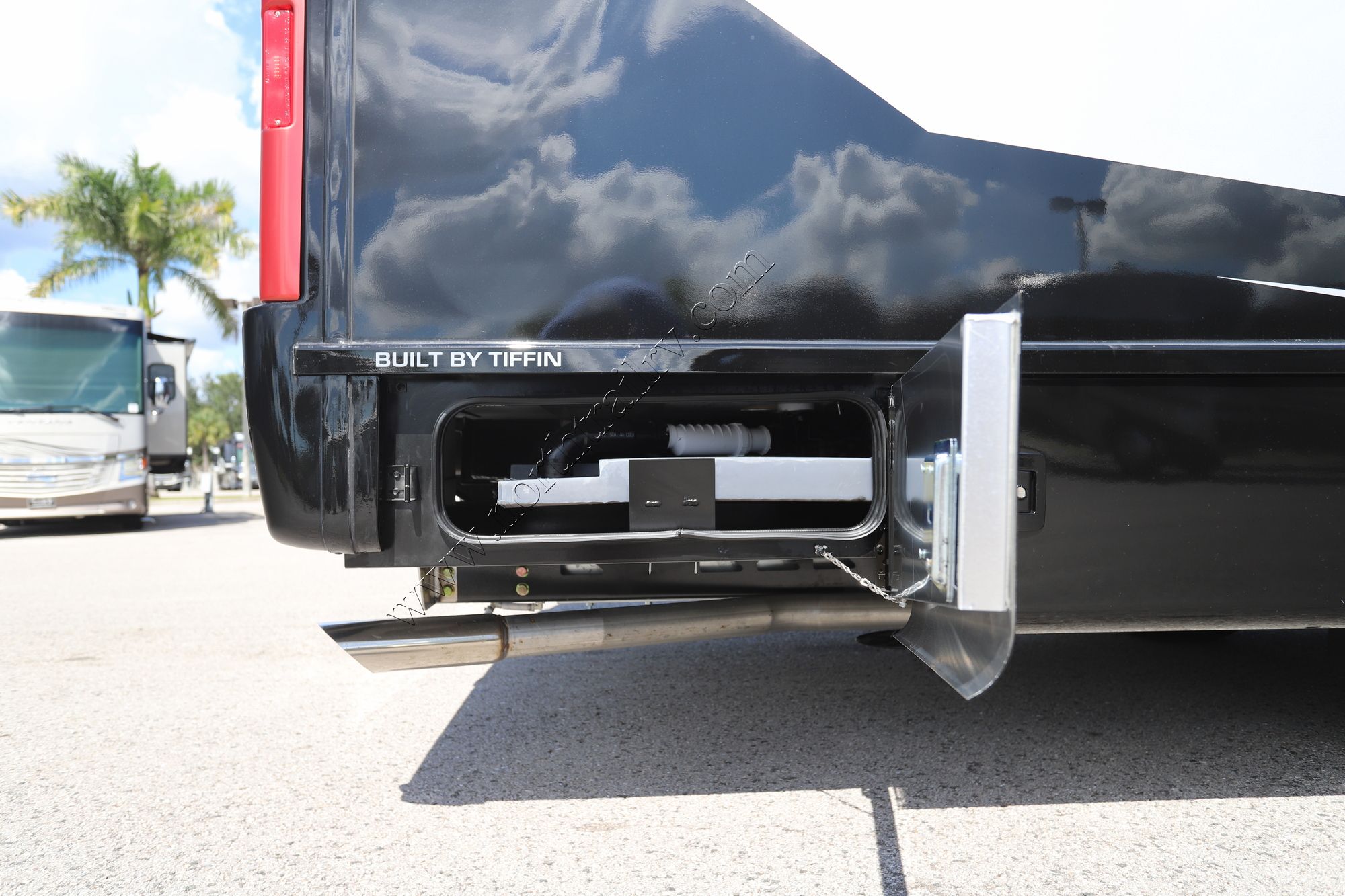 New 2026 Tiffin Motor Homes Wayfarer 25XRW Class C  For Sale