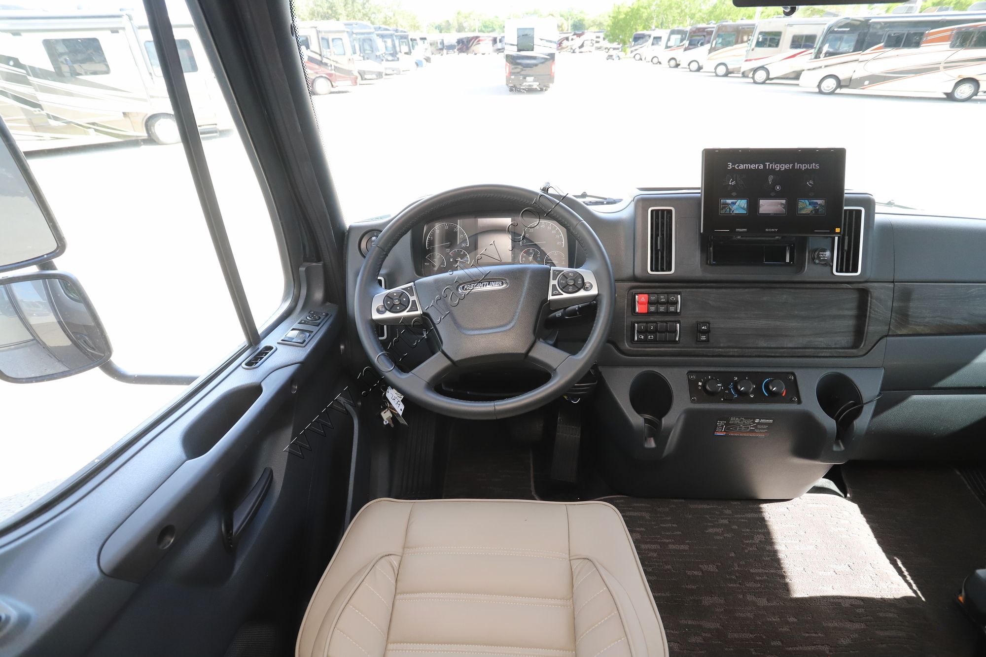 New 2026 Dynamax Europa 31SS Super C  For Sale