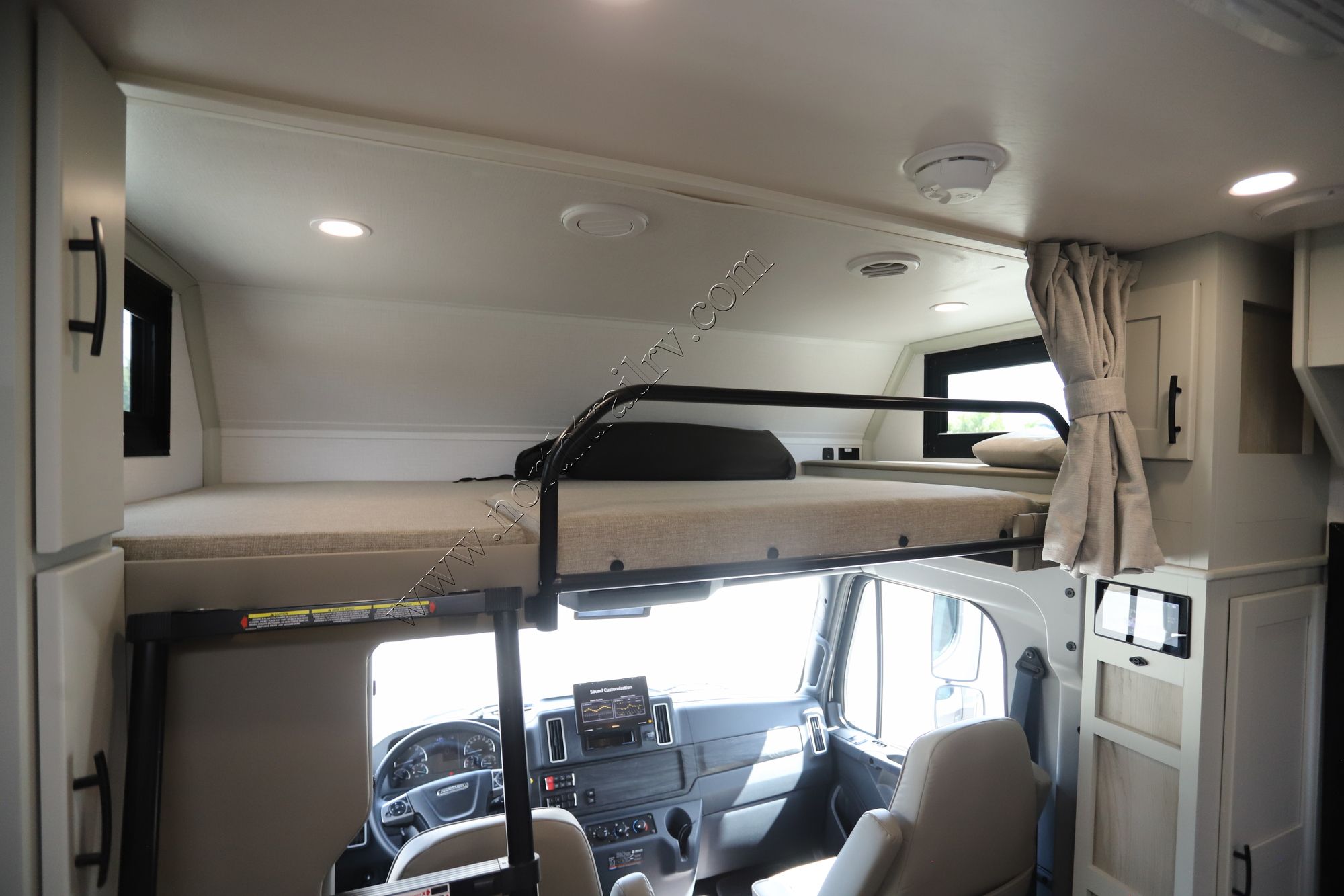 New 2026 Dynamax Europa 31SS Super C  For Sale