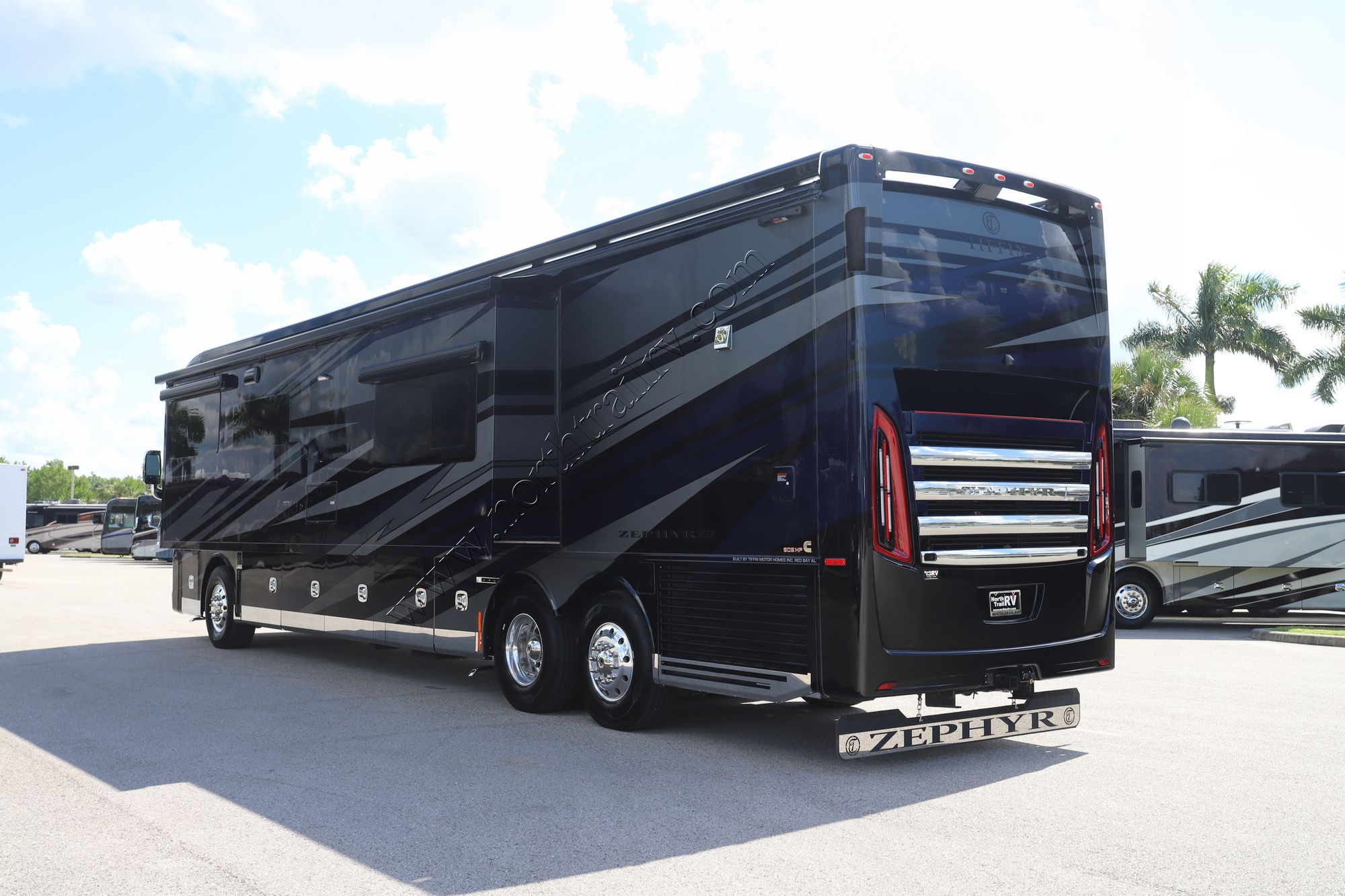 New 2026 Tiffin Motor Homes Zephyr 45FZ Class A  For Sale