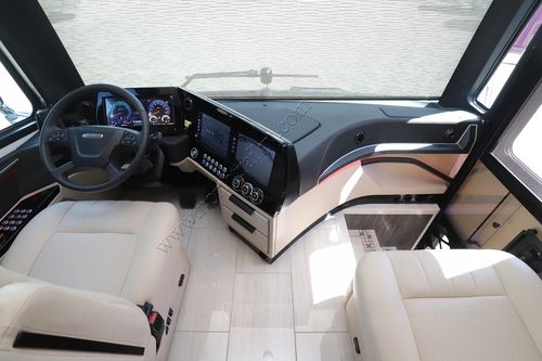 2026 Tiffin Motor Homes Zephyr 45FZ