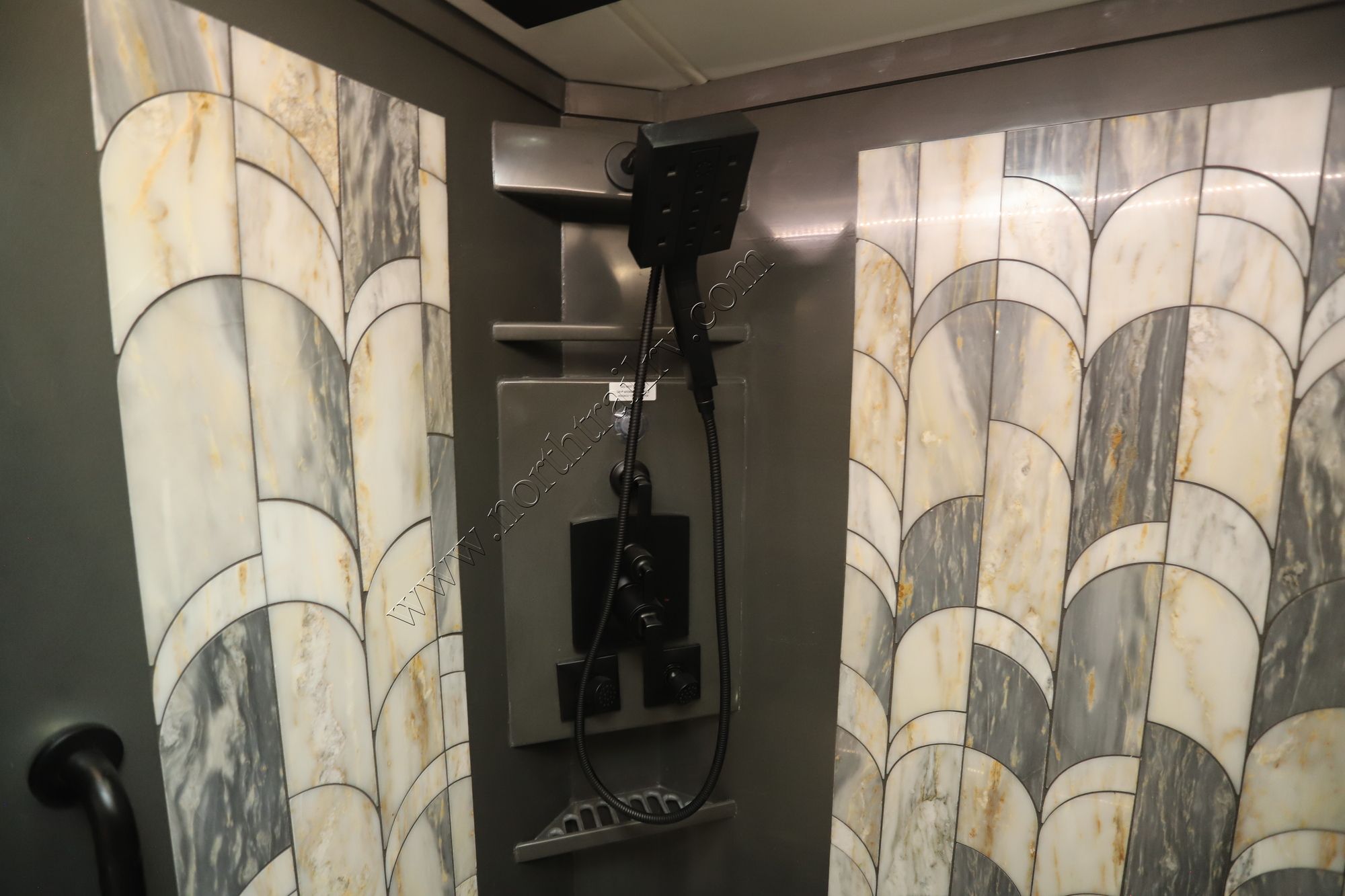 New 2026 Tiffin Motor Homes Zephyr 45FZ Class A  For Sale