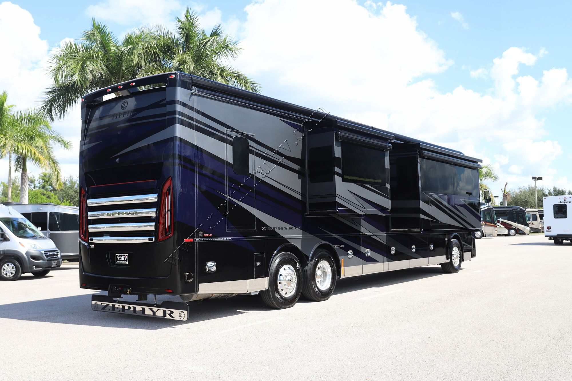 New 2026 Tiffin Motor Homes Zephyr 45FZ Class A  For Sale