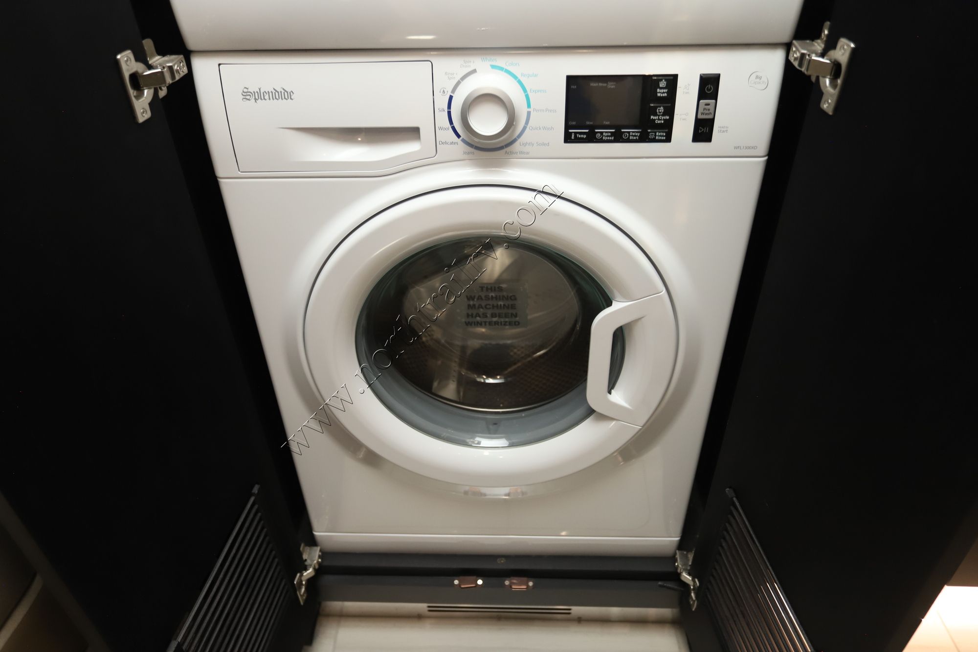 New 2026 Tiffin Motor Homes Zephyr 45FZ Class A  For Sale