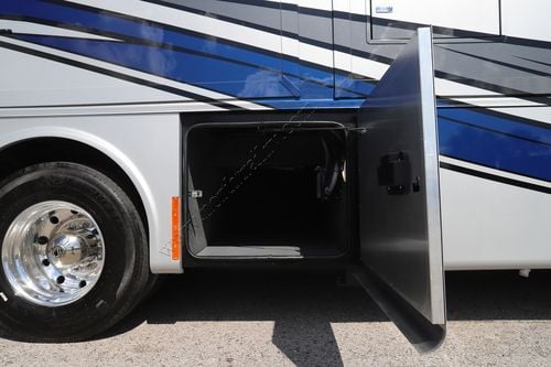 2026 Tiffin Motor Homes Phaeton 44OH