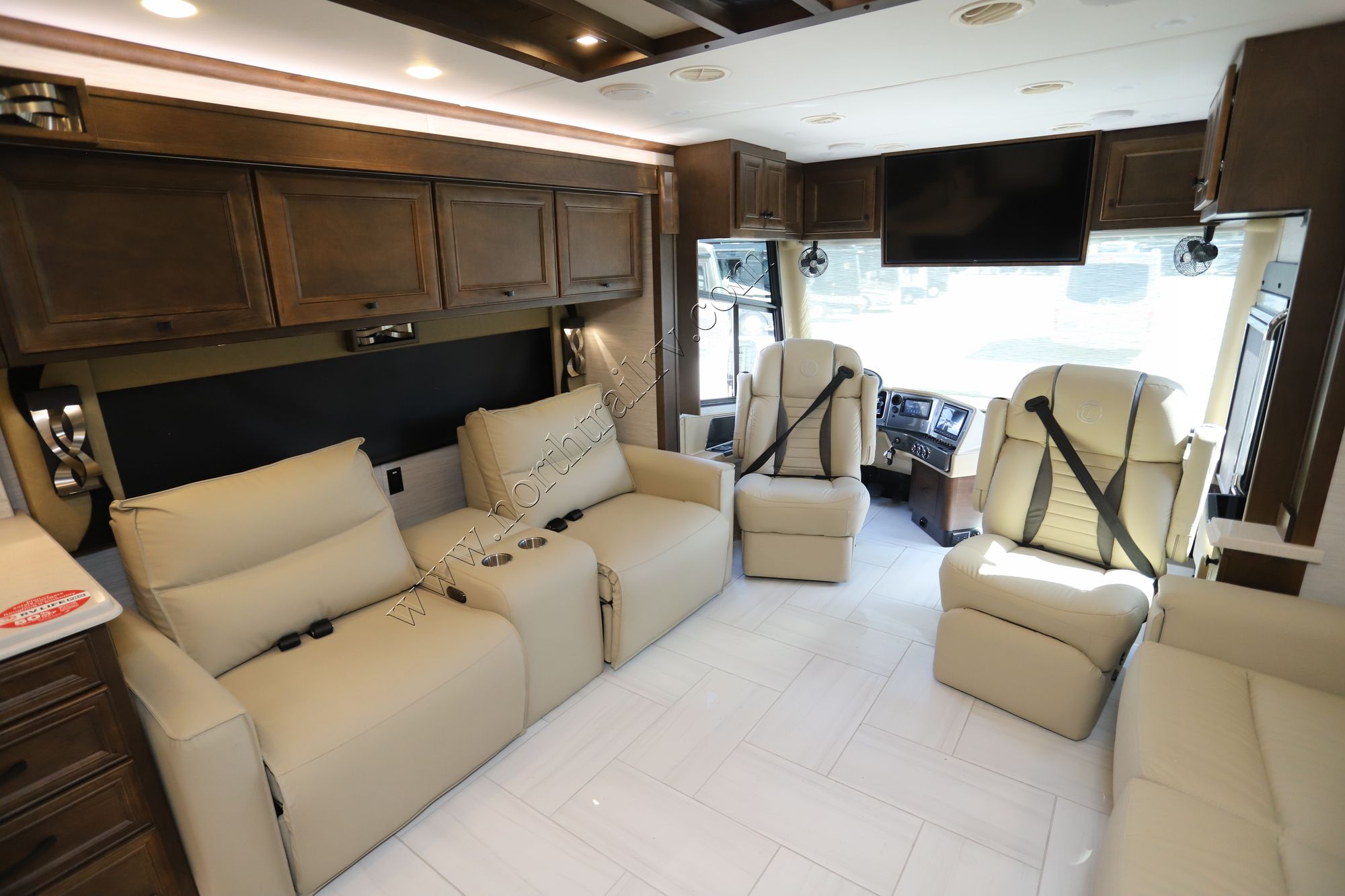 New 2026 Tiffin Motor Homes Phaeton 44OH Class A  For Sale