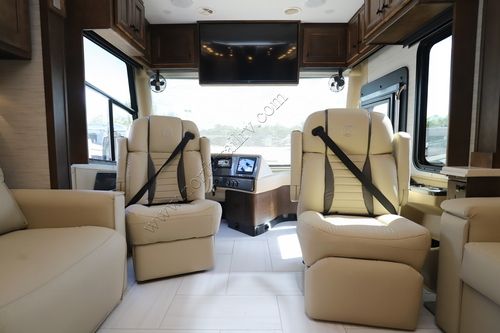 2026 Tiffin Motor Homes Phaeton 44OH